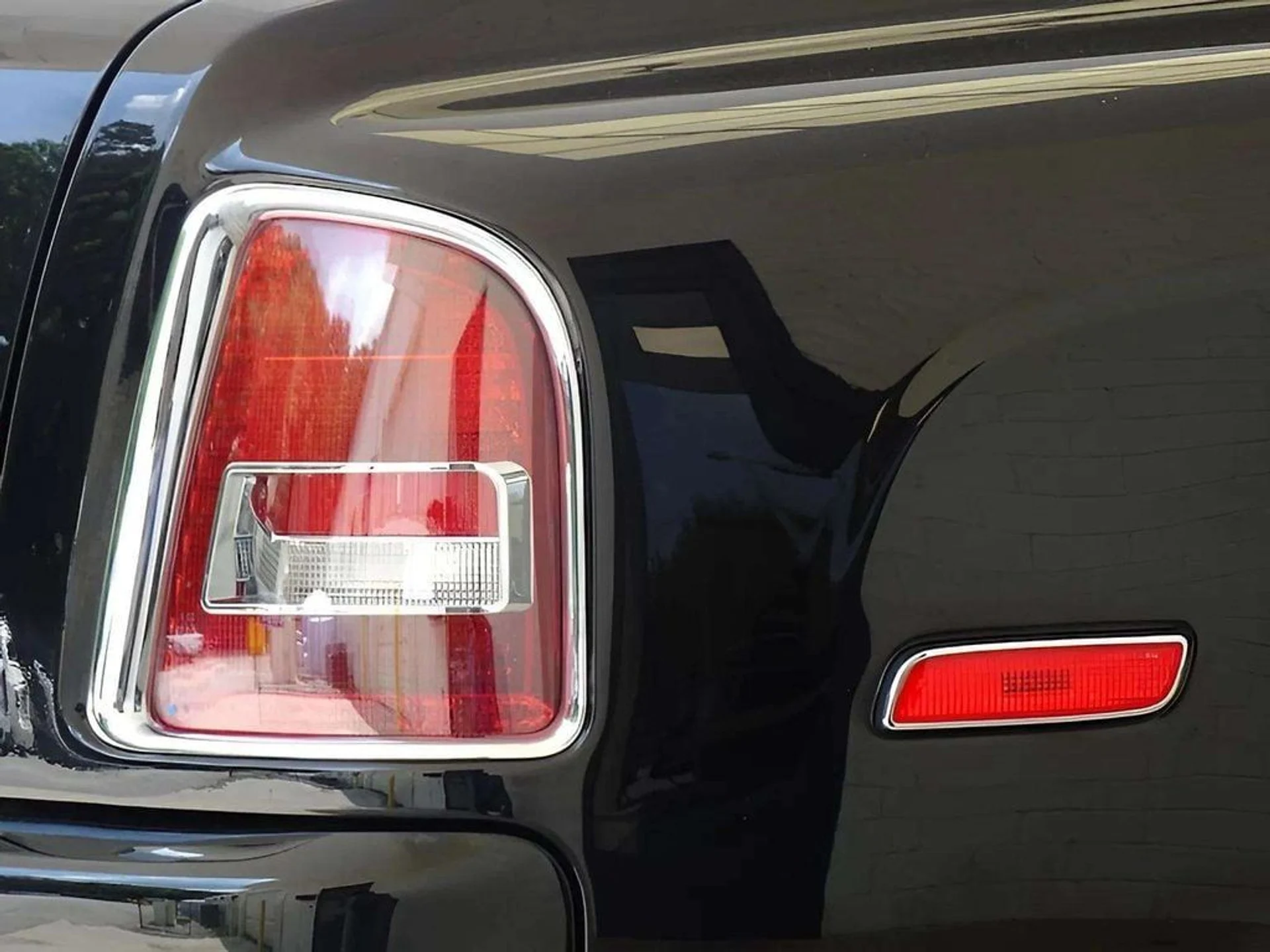 mph020_354833713_4453ada5ef441b5ec16d9cbad721af28x_4f878662f4