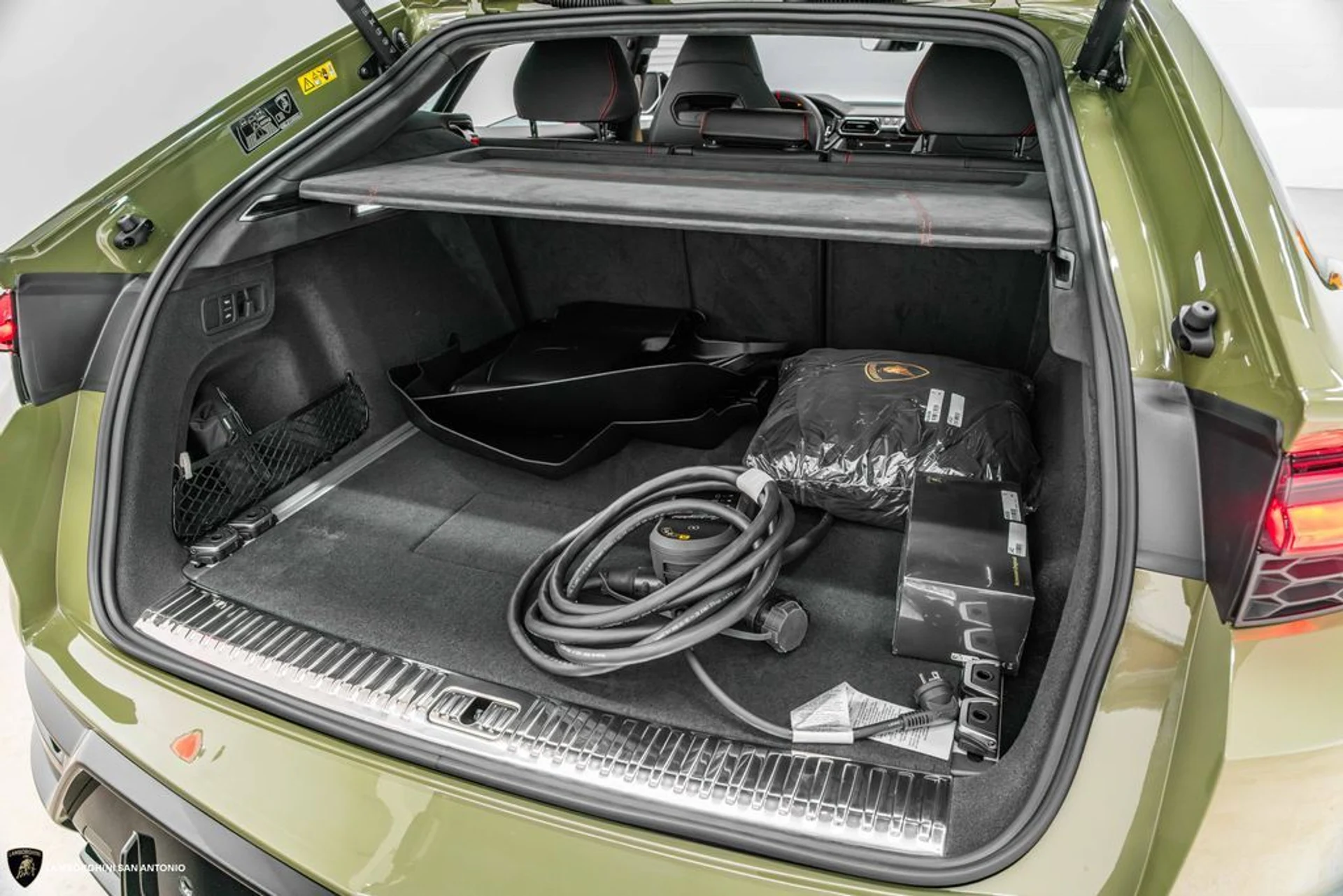 mph020_3565985500_b0d9125a64331bf5a0f7572bccd49258x_b86855d037