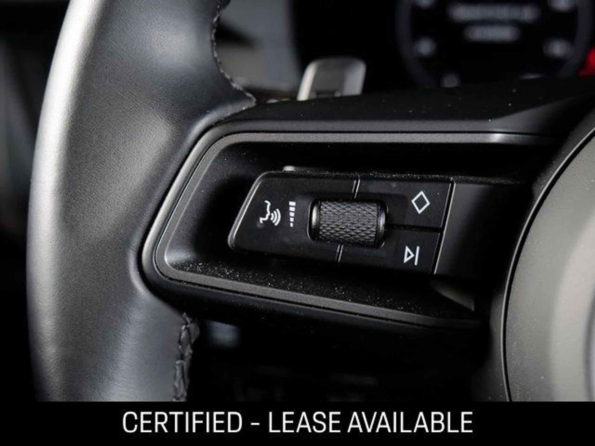 mph020_3574791519_54599f717bfbadd2d5578a19df98ae37_5c99c05874