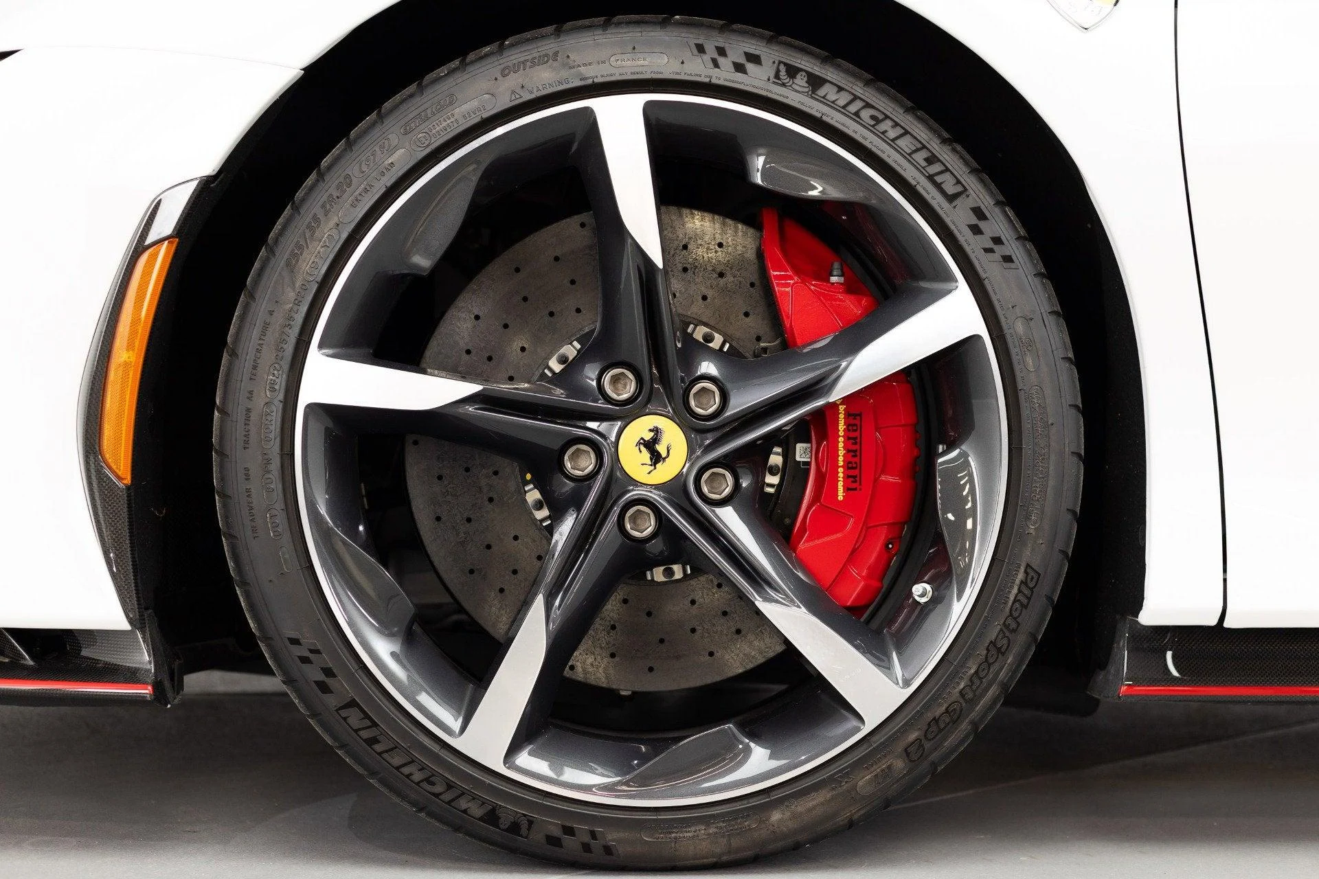 mph020_3582127503_Used_2022_Ferrari_SF_90_Spider_1777382744_3b7ac8efb3