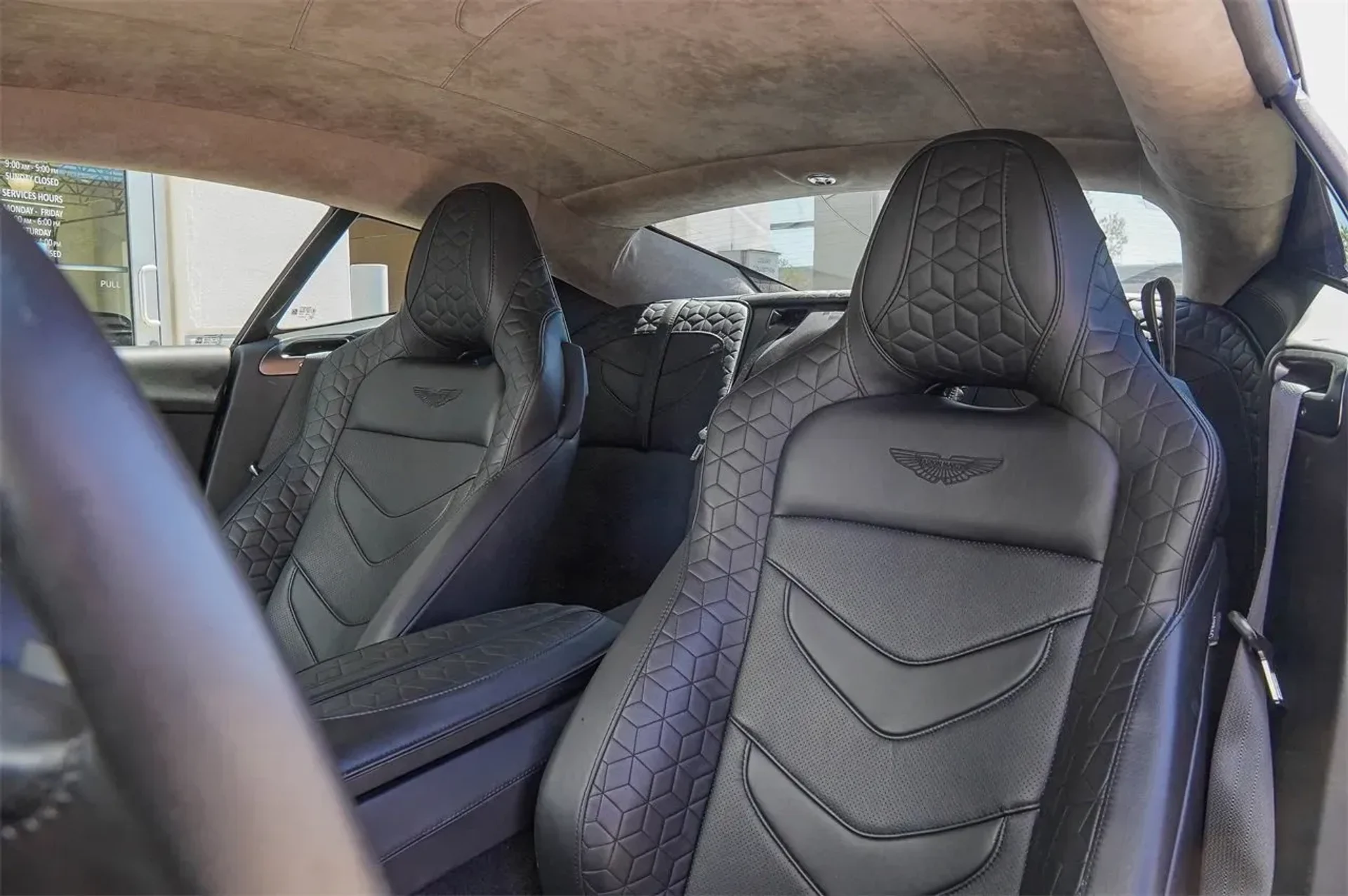 mph020_3585266560_c1ea155559144830a32aeecd0e0fbf81_9188dfc2ce