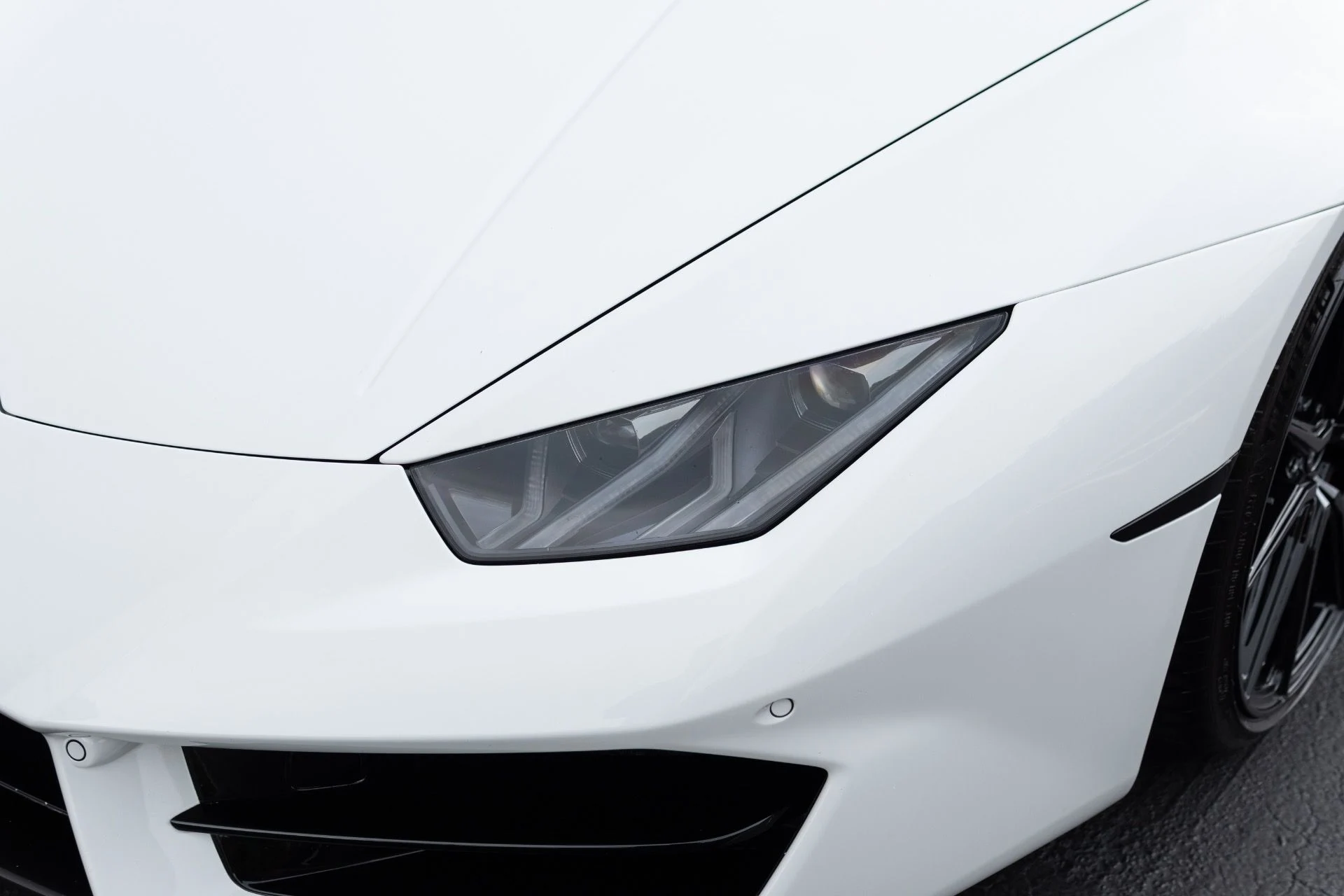 mph020_3587688972_Used_2016_Lamborghini_Huracan_LP_580_2_1778629872_7c704970fe