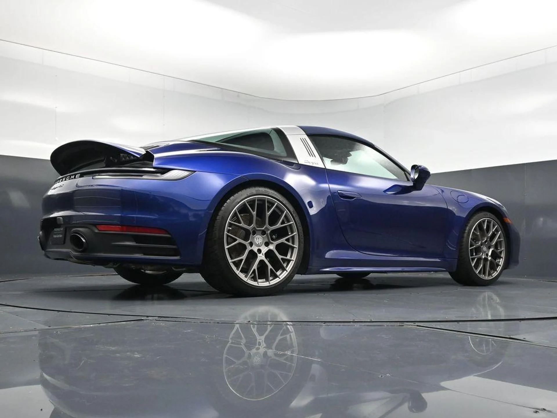 mph020_3601477948_A0yr_Zz2_FB_tmz_TF_4o_Hxv9bd_Ru_RY_7bfa2d6791