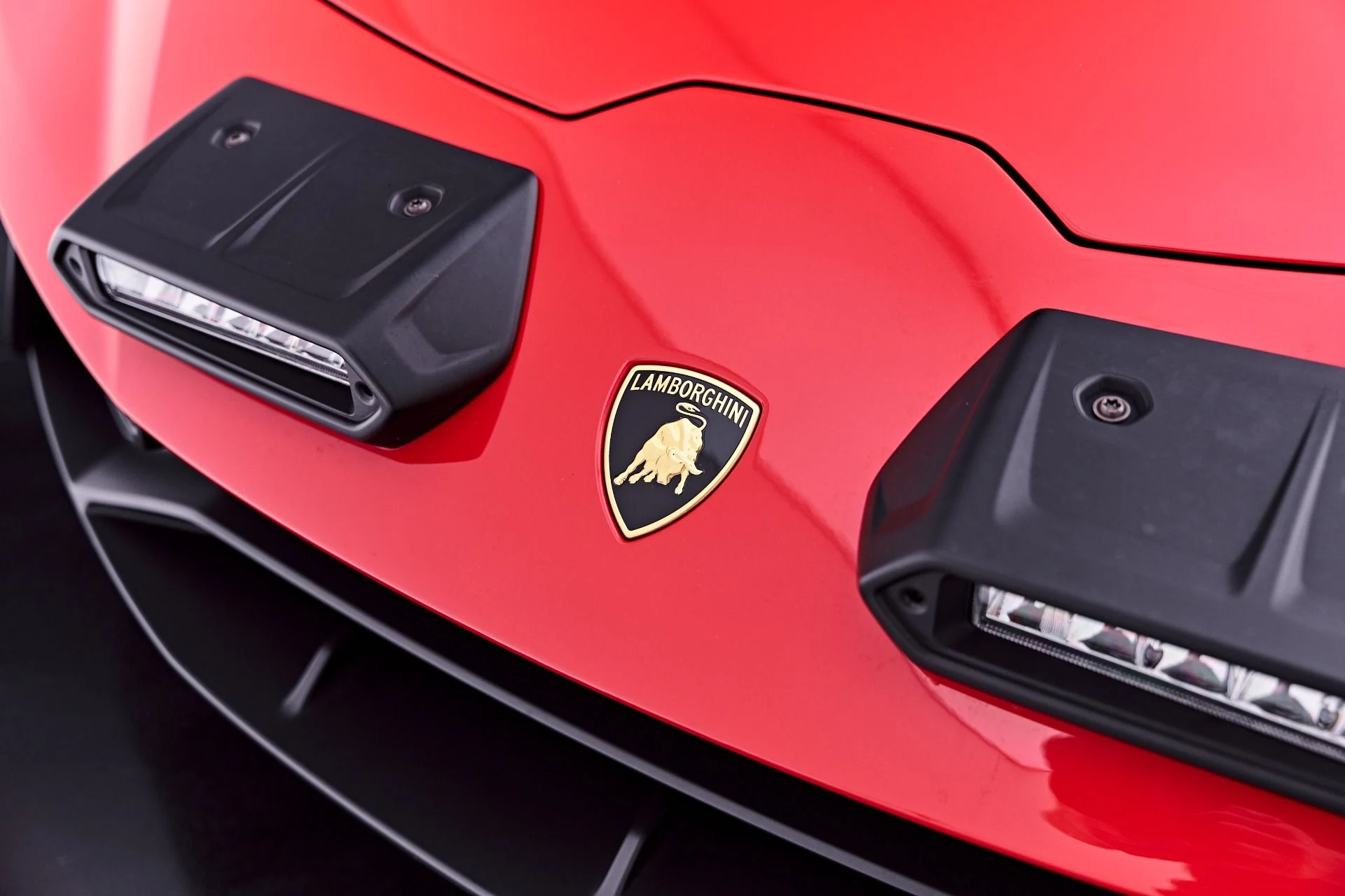 mph020_3602207925_Used_2023_Lamborghini_Huracan_Sterrato_Base_1782841501_605ab81fcb