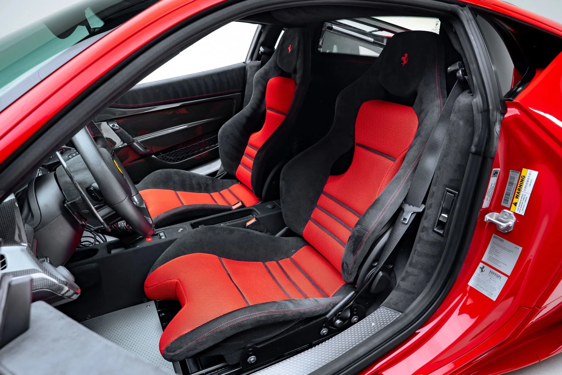 mph020_3602335691_Used_2015_Ferrari_458_Speciale_1777334454_a5fbba4fd7