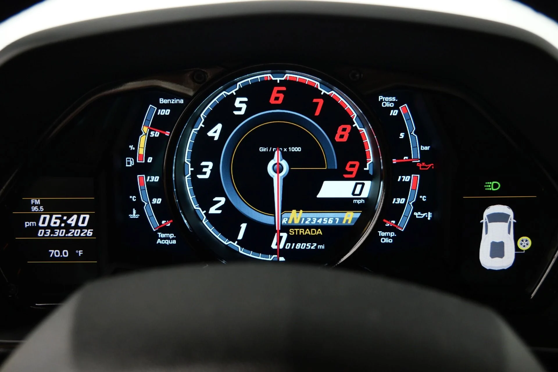 mph020_3606006133_Used_2014_Lamborghini_Aventador_LP_700_4_Beautiful_Color_Combination_Transparent_Engine_Bonnet_1774983686_2d0f7693b7