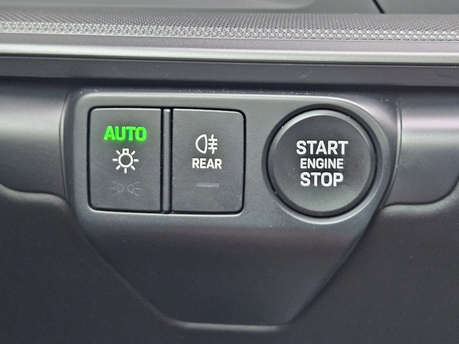 mph020_3608474687_9321c9ab6b085fb925d954c713c9d58fx_b5afbf0928