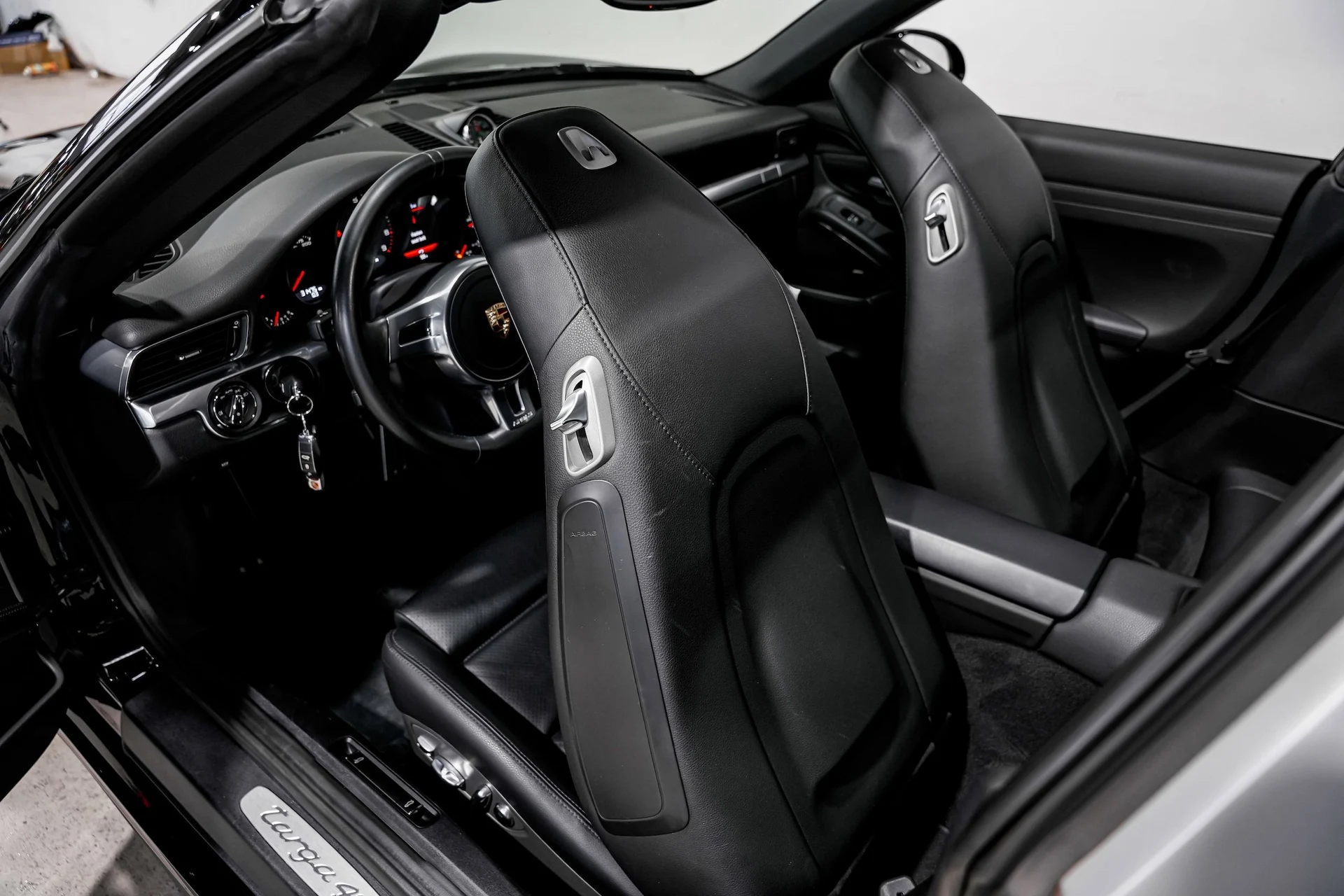 mph020_3609045821_173a140937e884dd6fae7cea946f636dx_6b815fbea8