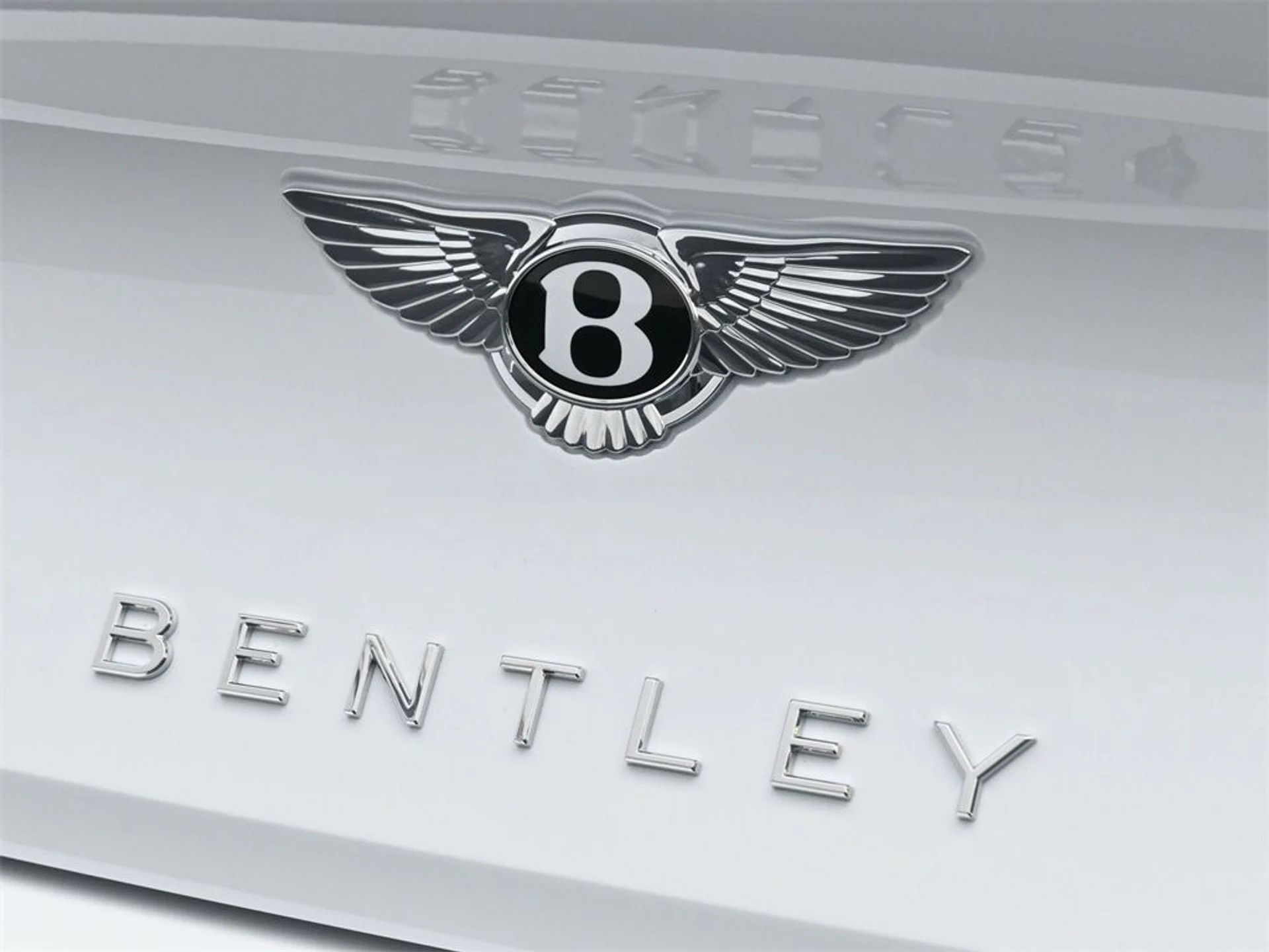 mph020_3612972248_9468f50bf8e169ab5a2e578052d656f7x_e43616bff9