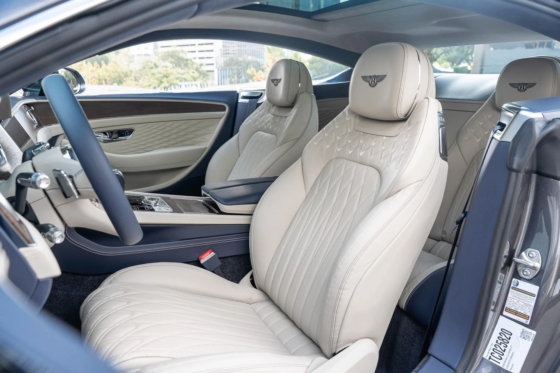 mph020_3622125047_470961999_692009bcaf5727c8024d8202_a70a640a8b