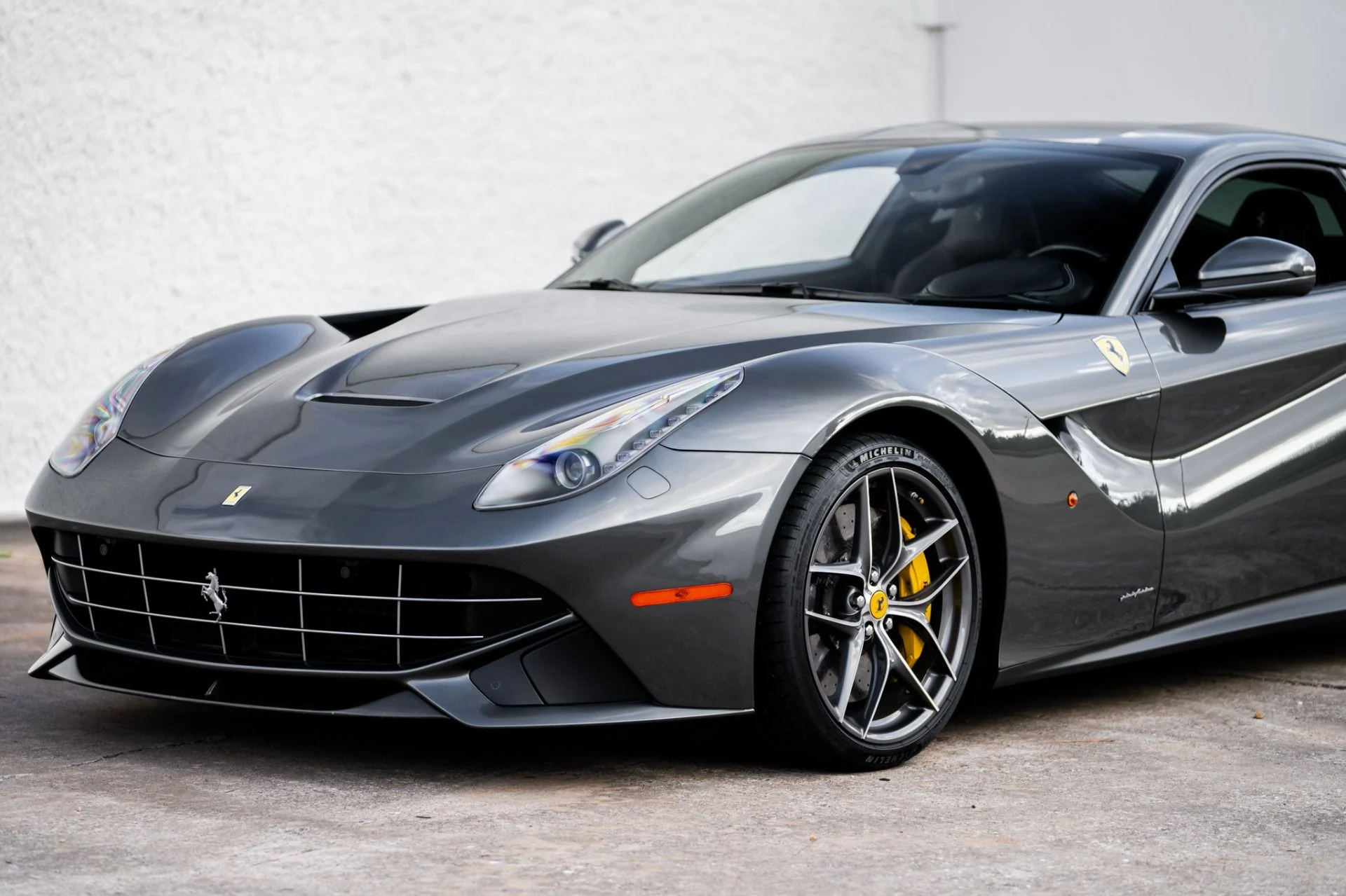 mph020_3623723170_Used_2015_Ferrari_F12berlinetta_1763421627_14d8b36069