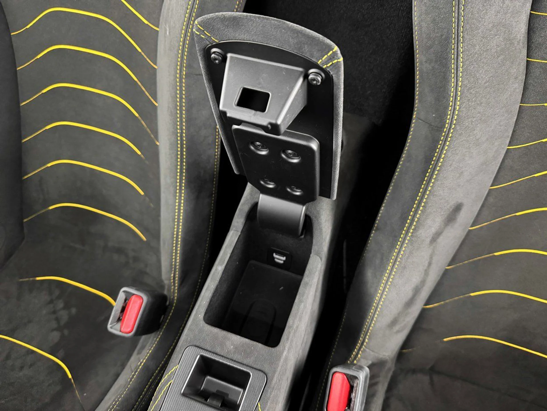 mph020_3624598535_b07dc6d38a13df484672b749ec47359cx_f8043396b2