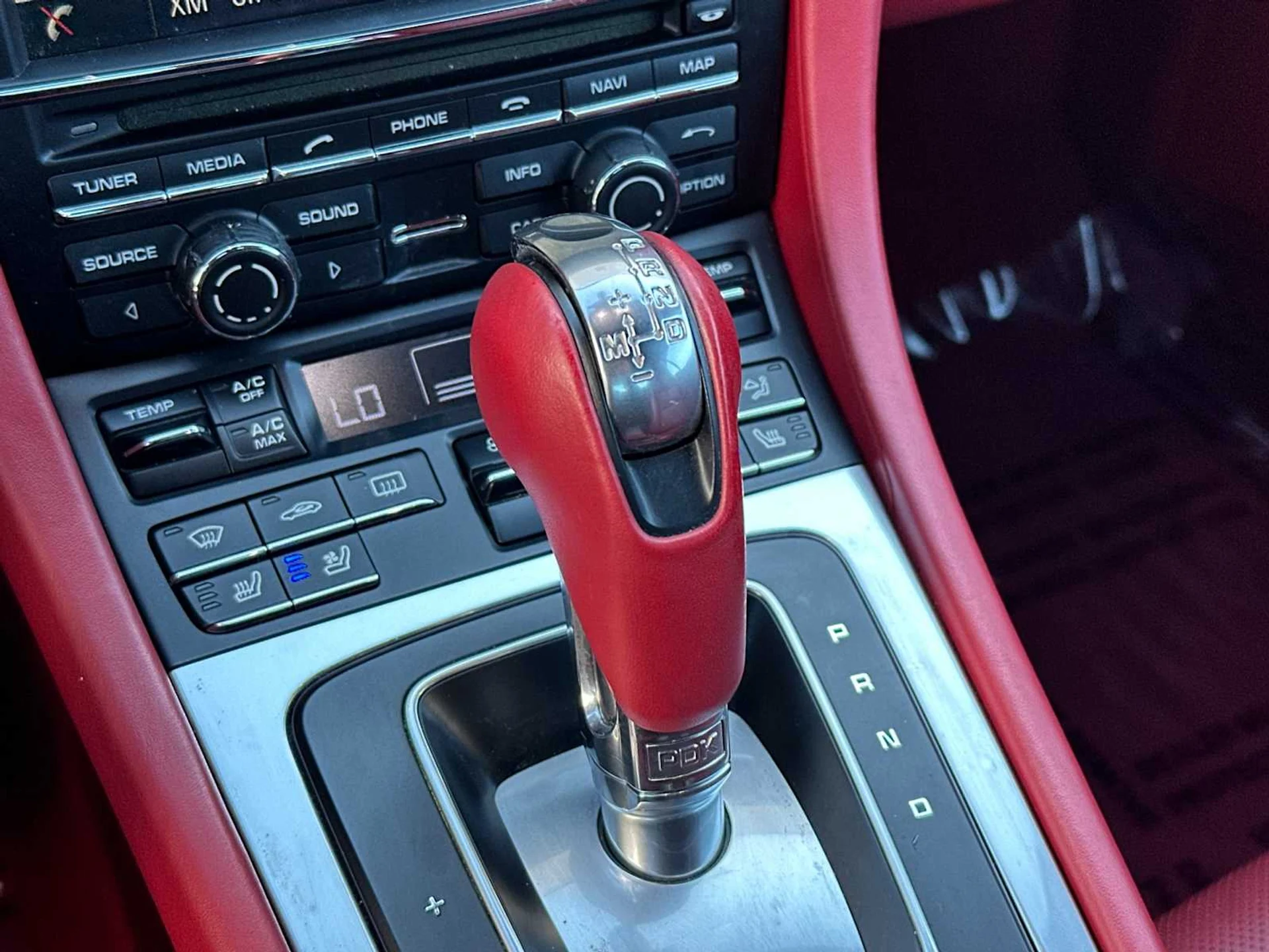 mph020_3633167487_a94863f63abe4d4777c4ef39ae09c898x_92c955e7d1