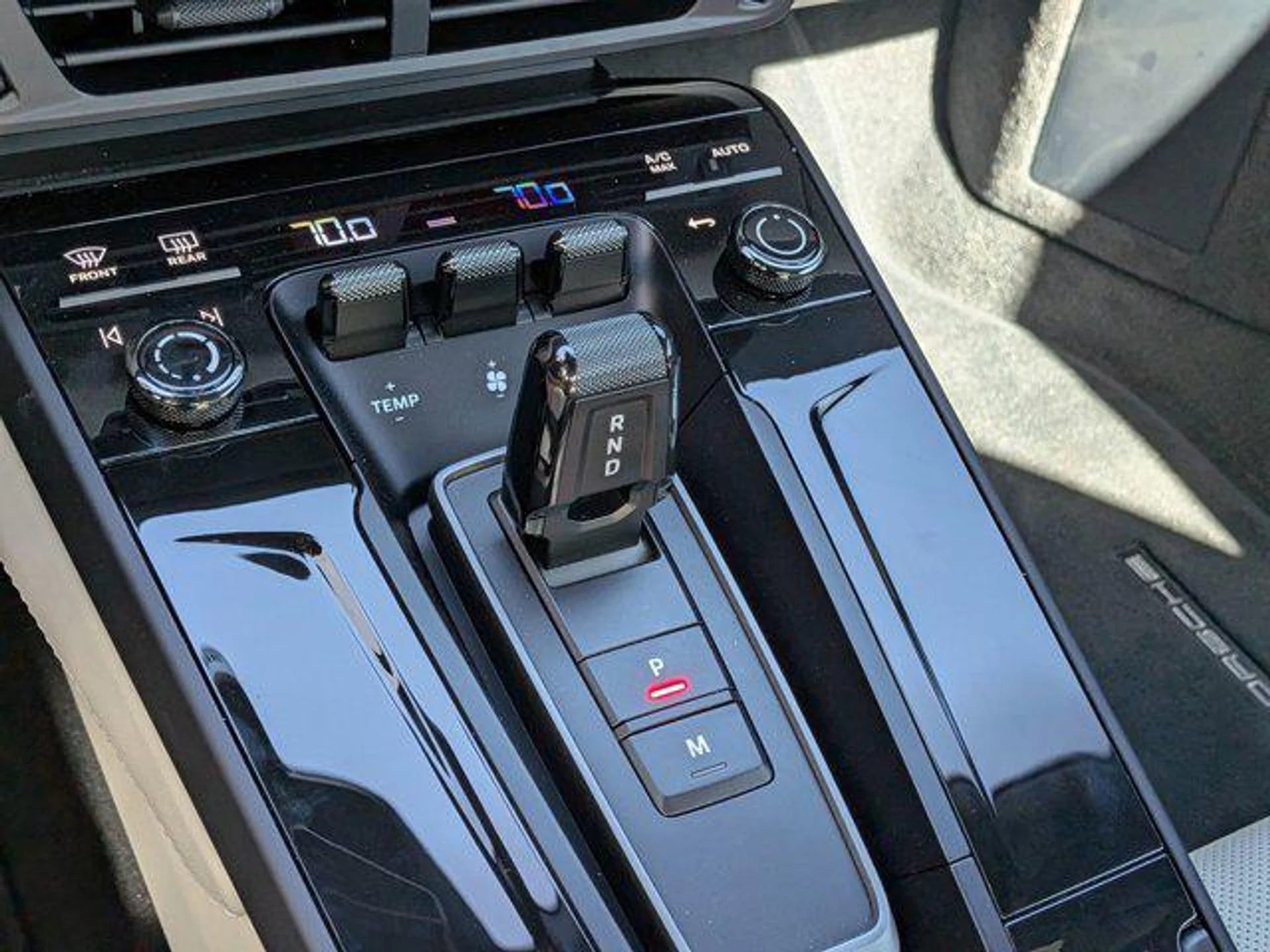 mph020_363751423_NVQ_Ec_G_Do1_Eu_D_Iqa_G_Lr7_Qdm_RUZ_2_Q_b60264abdc