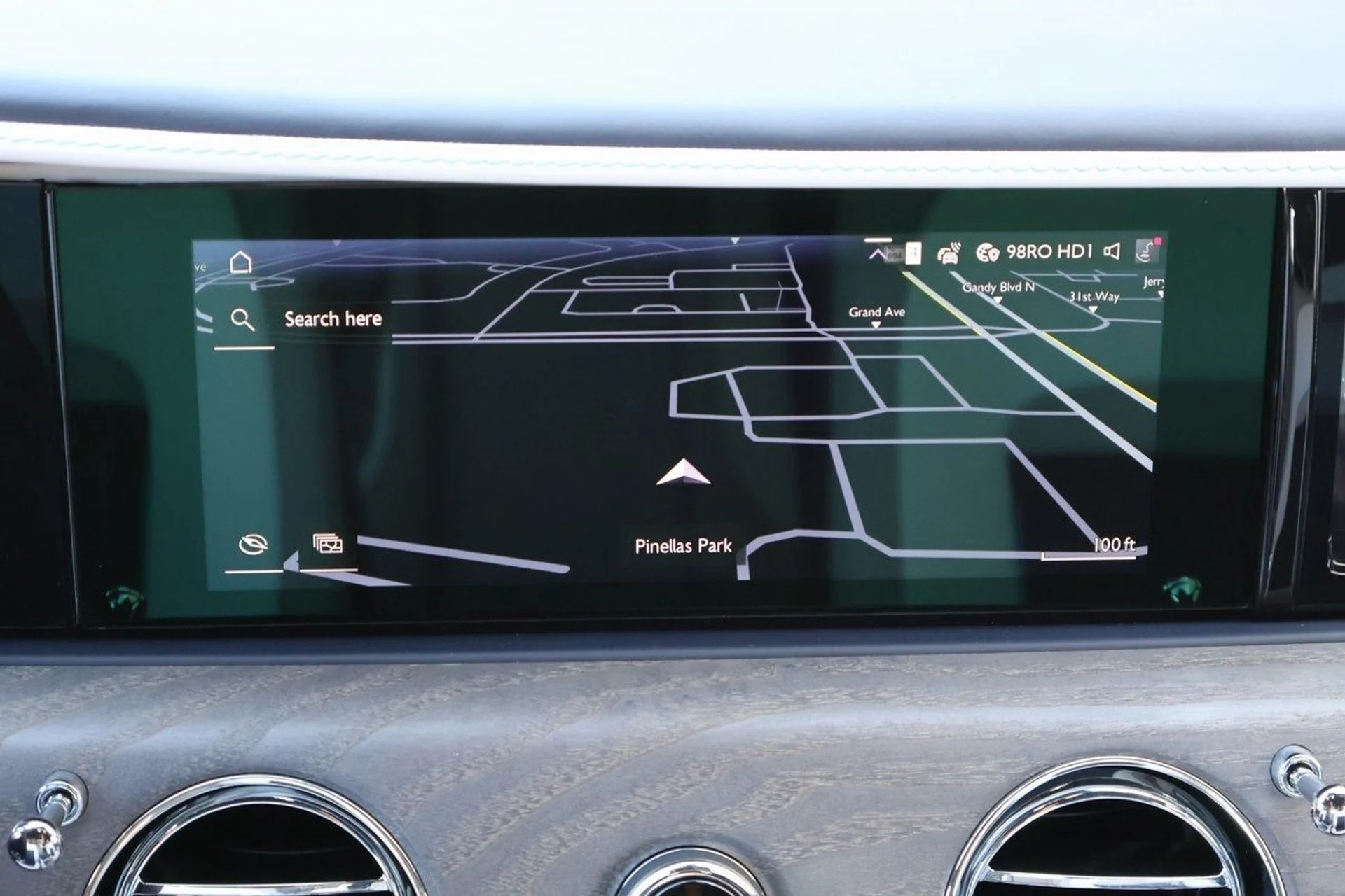 mph020_3639645190_21_2c44f9f6df