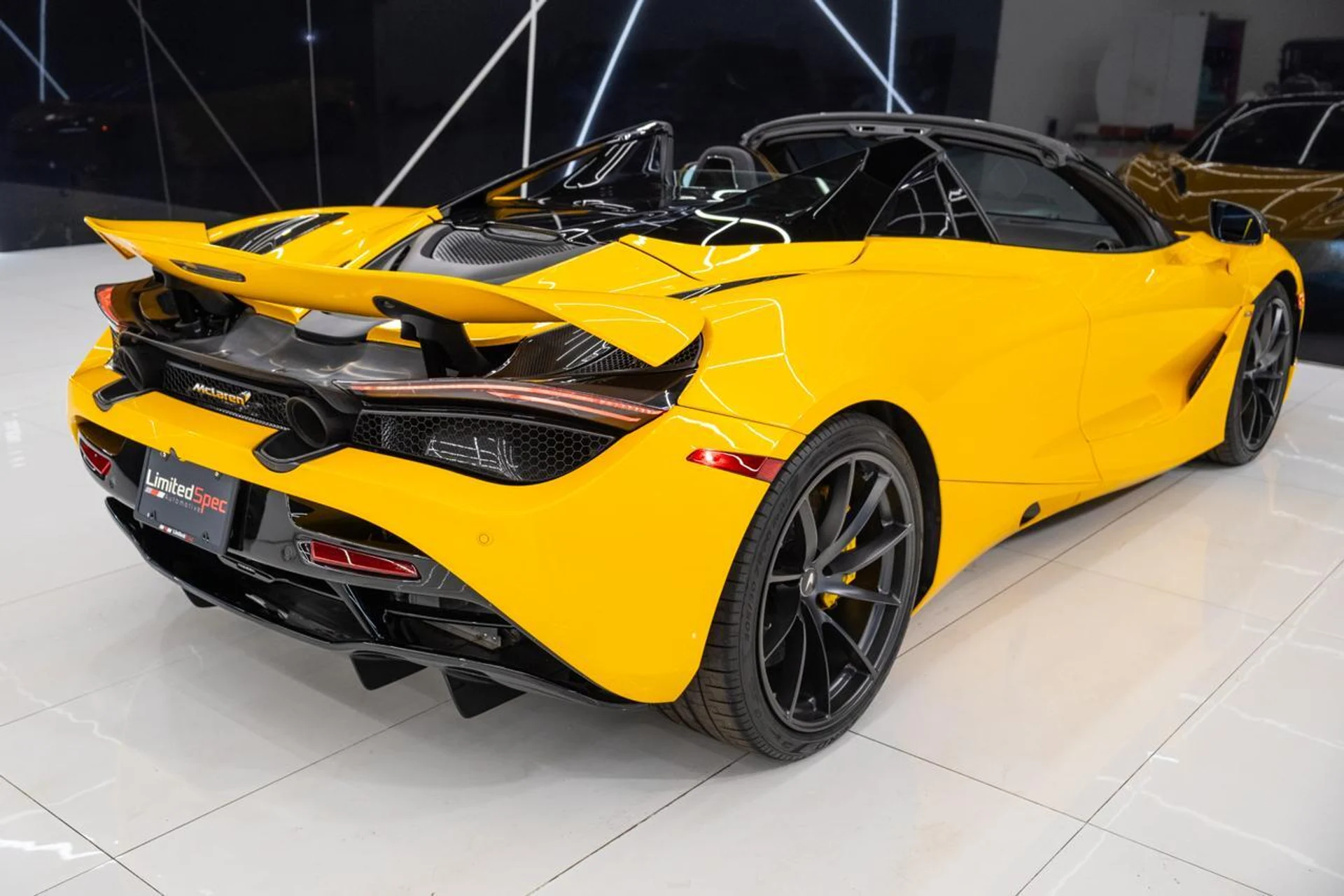 mph020_3639833245_0e4835dabd02a04cc740ee353ed697f0_036d46298c