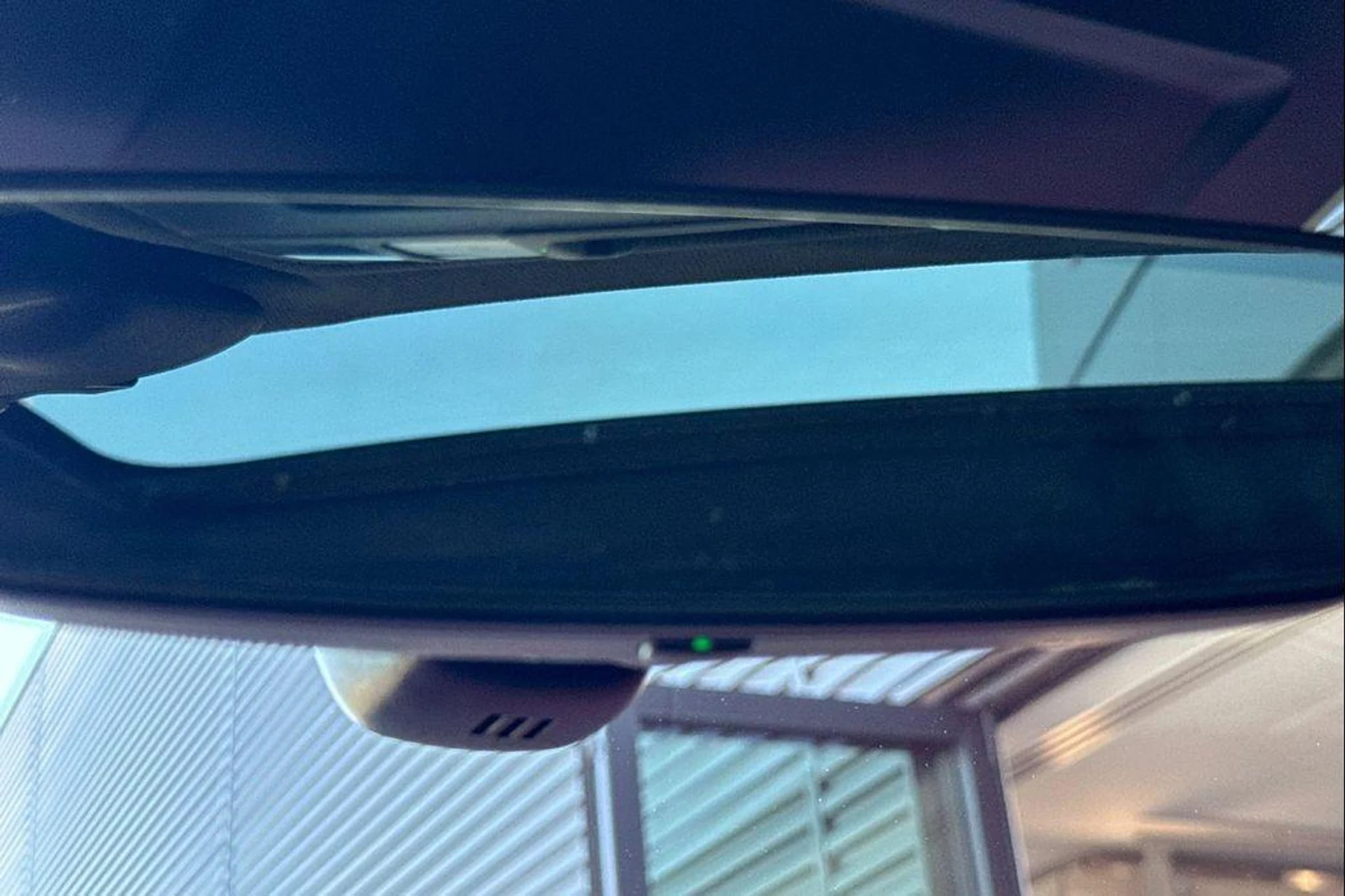 mph020_3640946404_wv972edem_EPV_Ff_Y47_Q3c_Bu1un_TM_76160c43bd