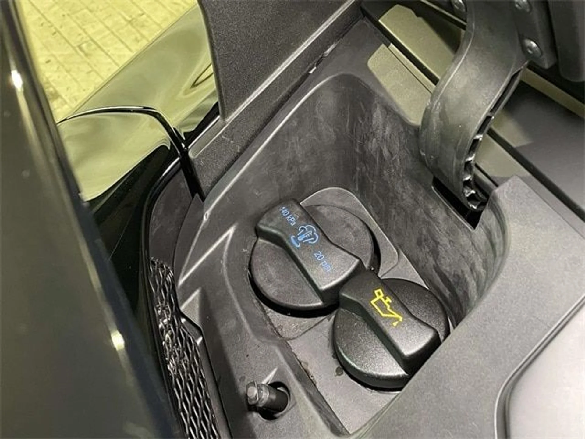 mph020_3644566778_0ec774e7f231b0de699728d9a45faa89x_e36de63774