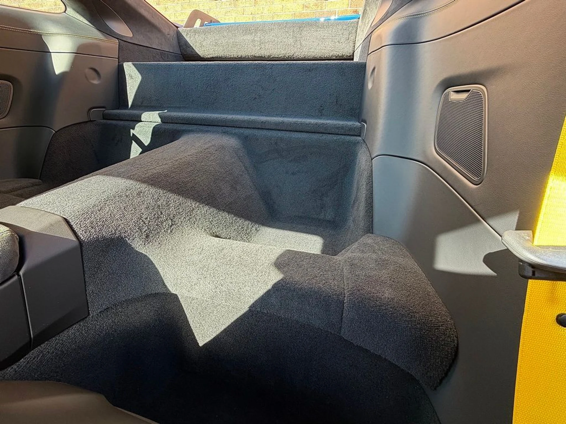 mph020_3646657902_9478044f195c6706735070dc039d6f94x_d96dc2bca2