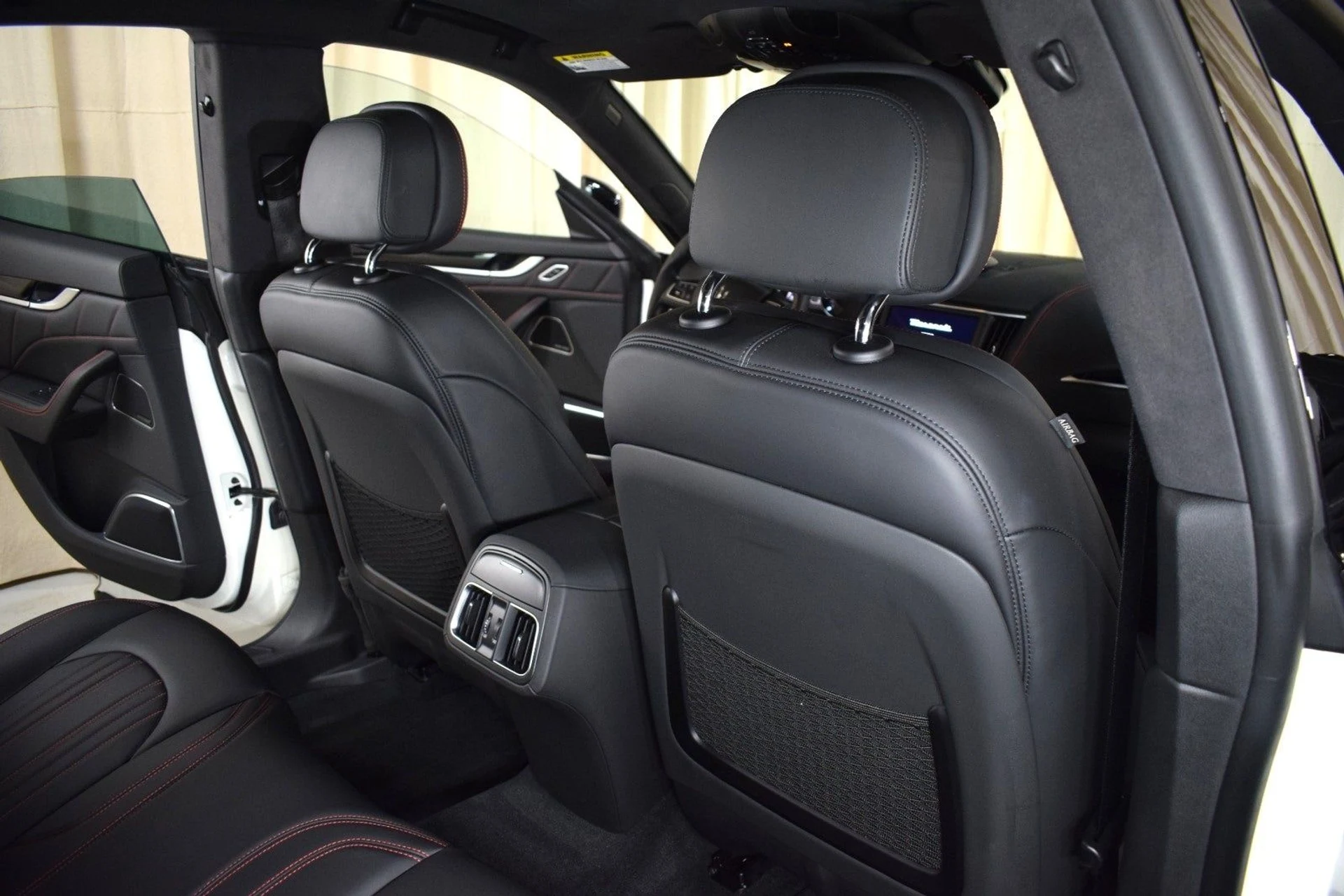 mph020_3654772904_e89821beee6d5e4bdc3ecf848ea98a87x_d6c9b4def3