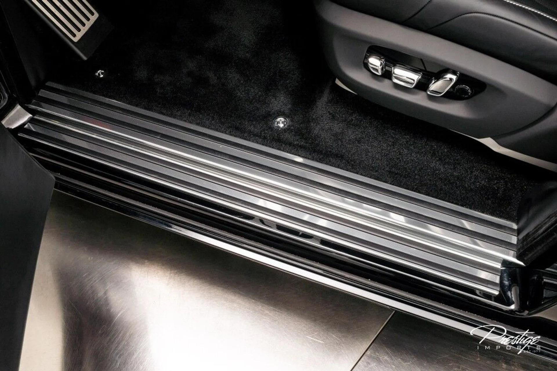 mph020_3656707416_cfe7d14599f3eb412ec4e98f4f1af9a2_591c8532cc