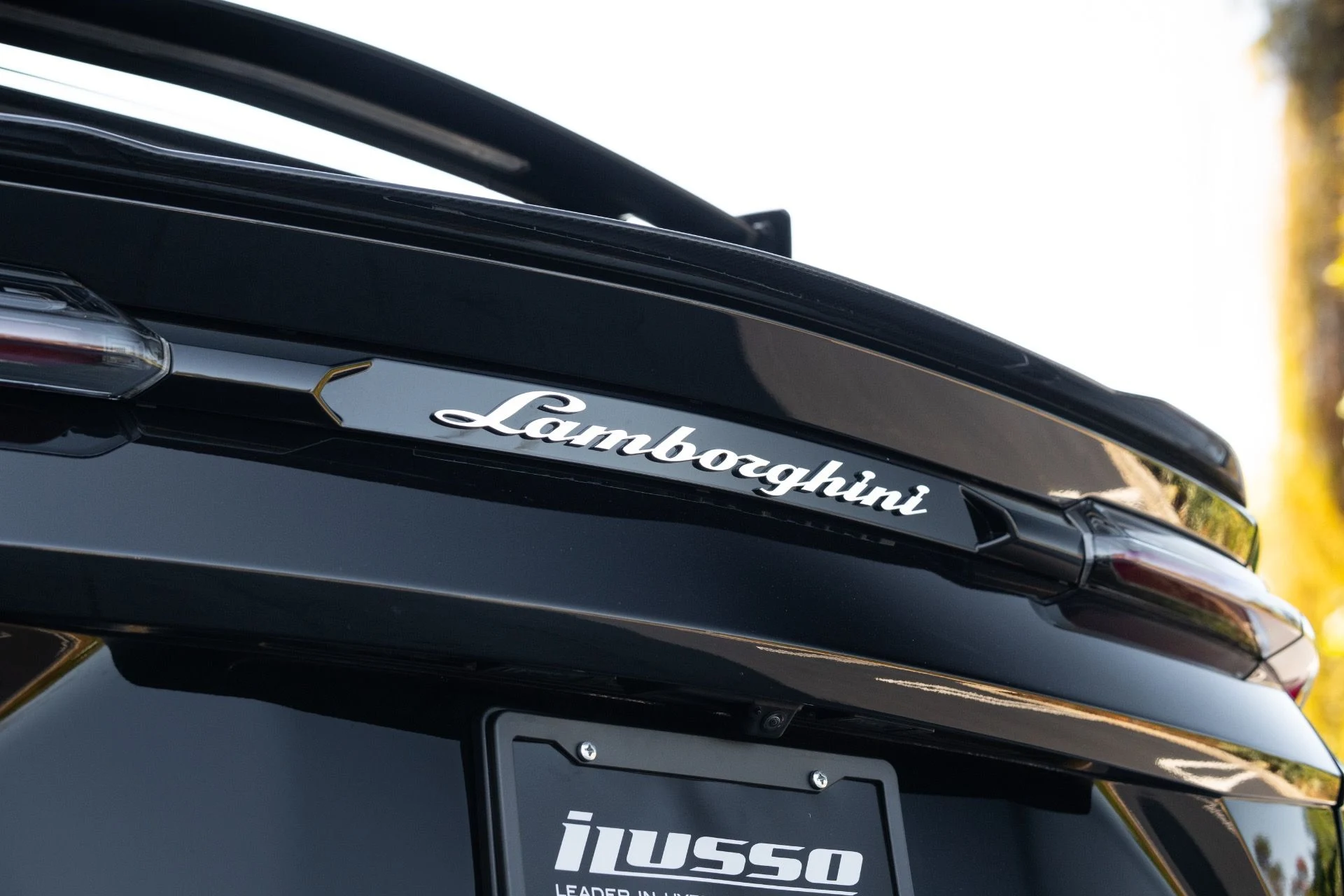 mph020_365985534_Used_2024_Lamborghini_Urus_Performante_1770940170_e755c42b48