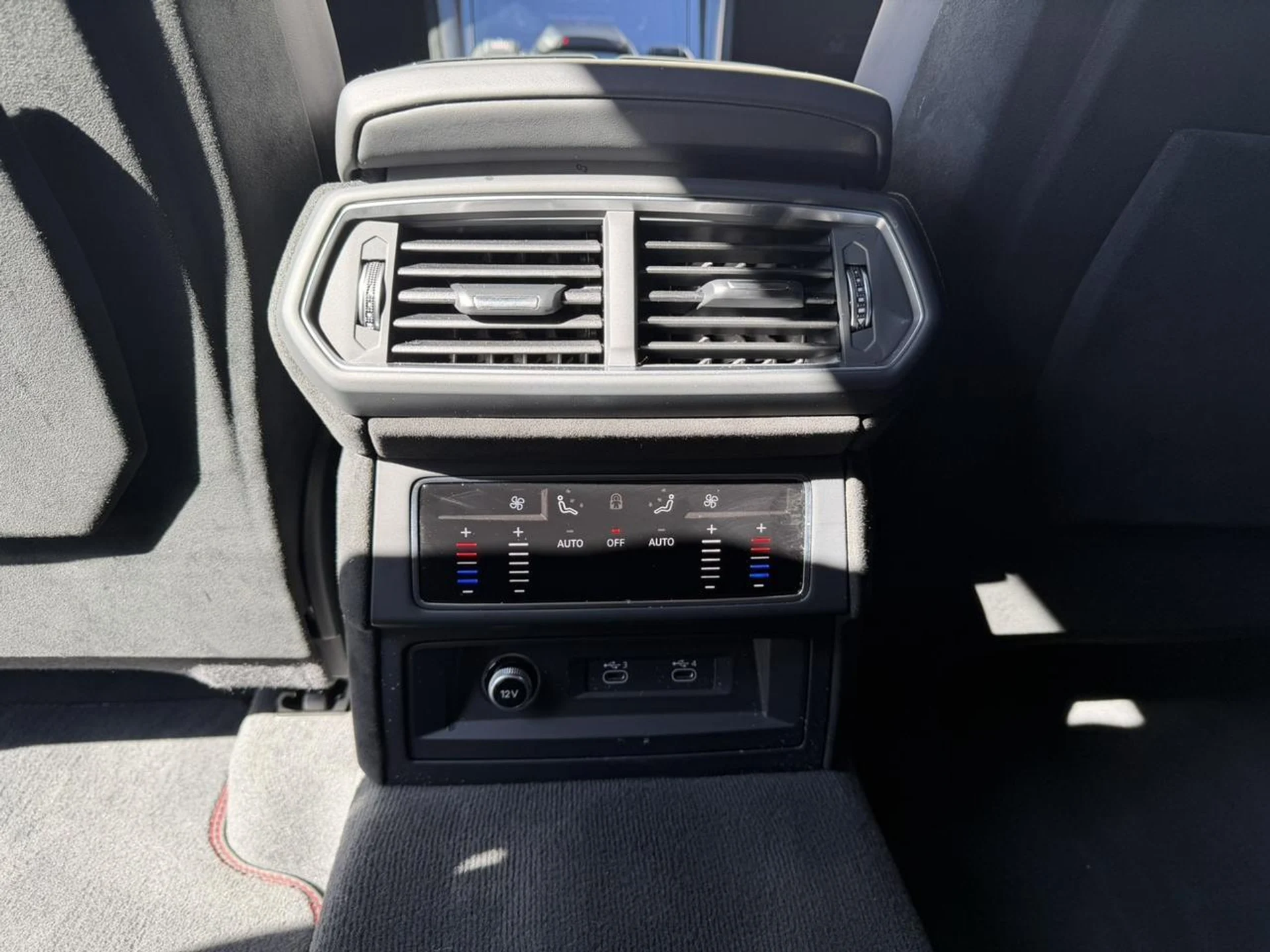 mph020_3660401926_b05a9f008648dc016e3e9d2cc9a75690_b45bdd6e2c