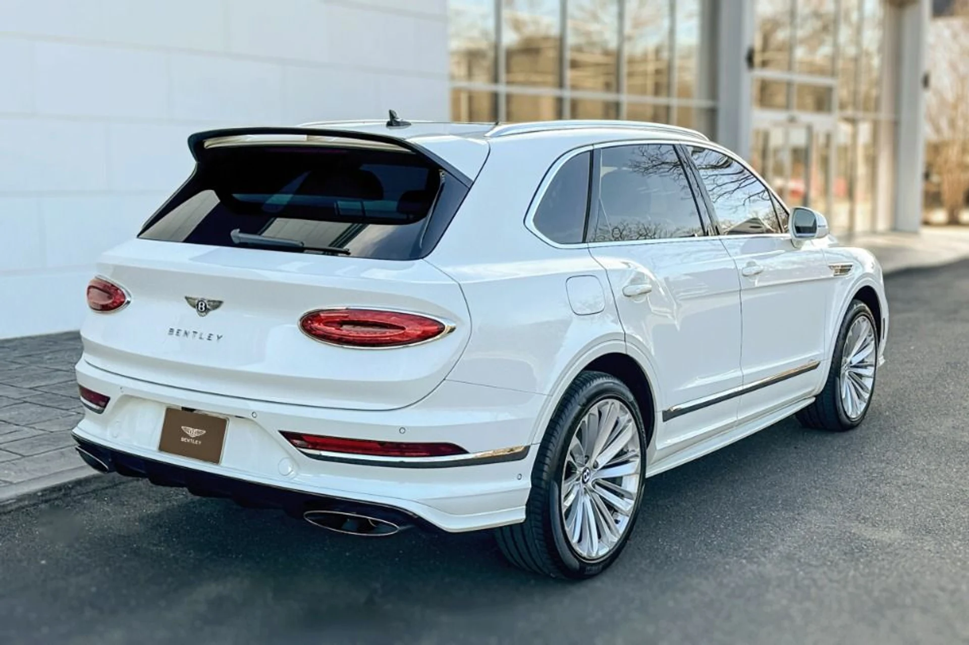 mph020_3662655147_Used_2022_Bentley_Bentayga_Speed_1768300106_8408fbbeb8