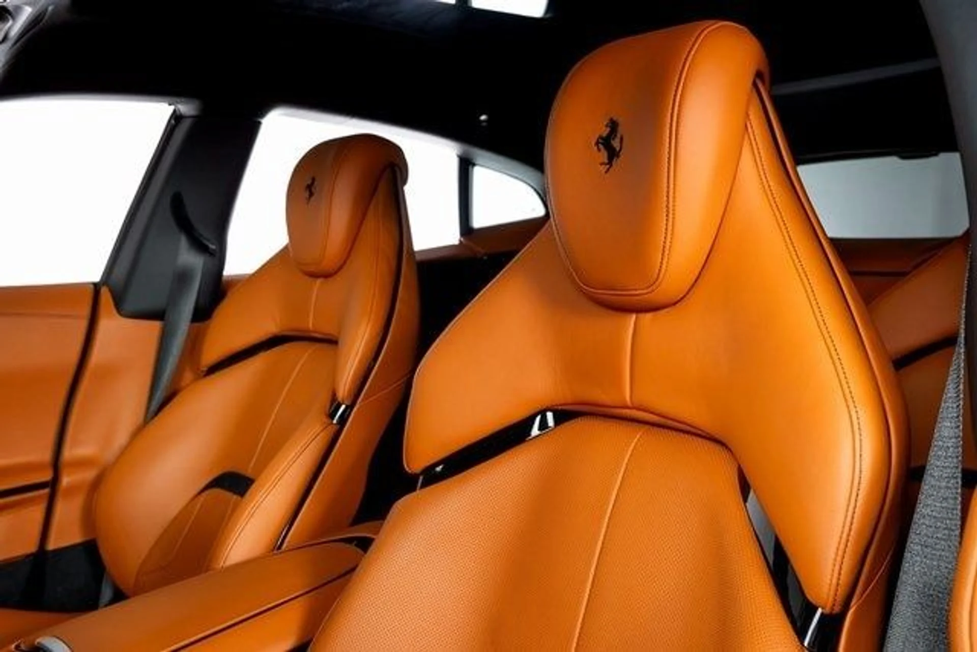 mph020_3667754744_58e34c87ba7186b491989dc3ba0ee09bx_373e471014