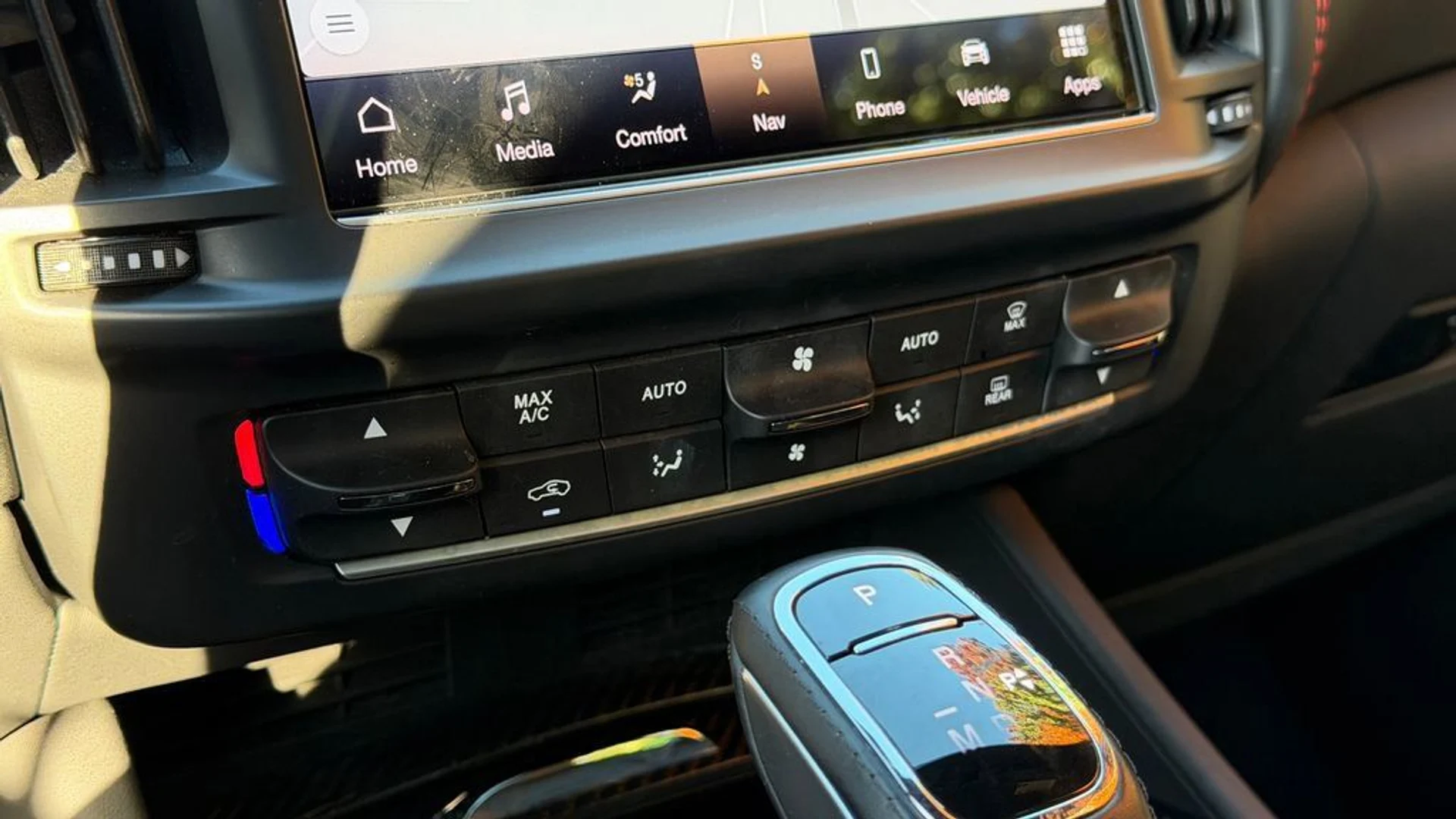 mph020_3669216241_fece019f2e9b476e8c27afe3e37aa286_be0f5a33b8