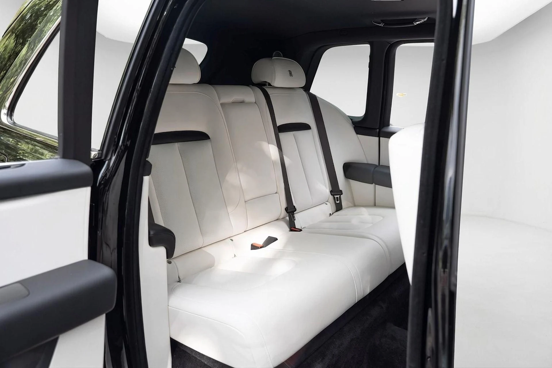 mph020_3669889760_507889727_69ccdbec5079f6187bd8f33d_bd63ae184e