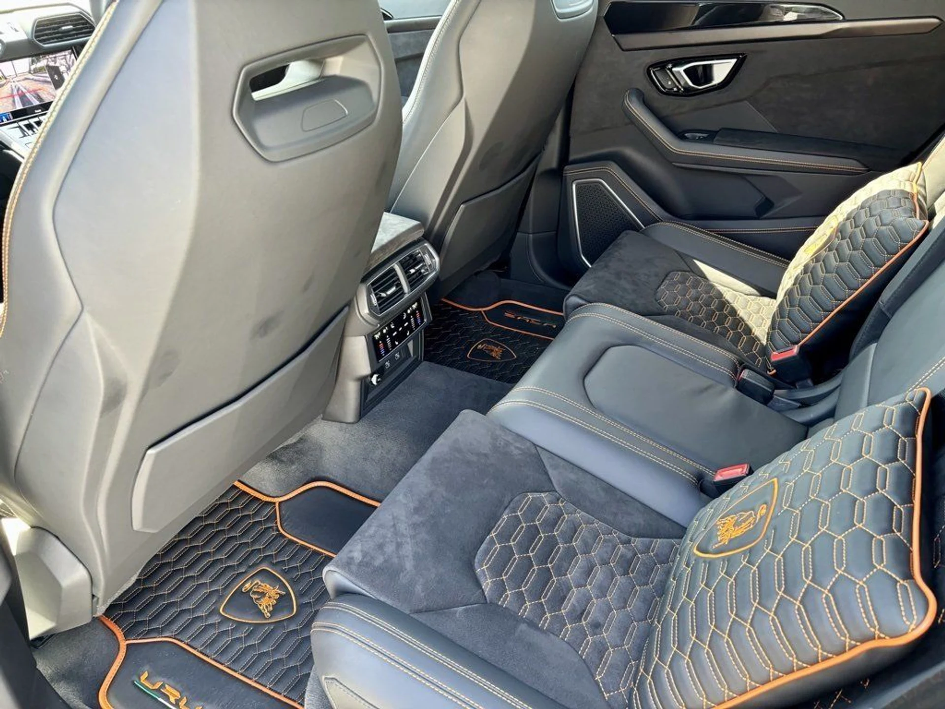 mph020_3671404908_9eab87d8e28e839ef336551fd20d5aea_ad1113347b