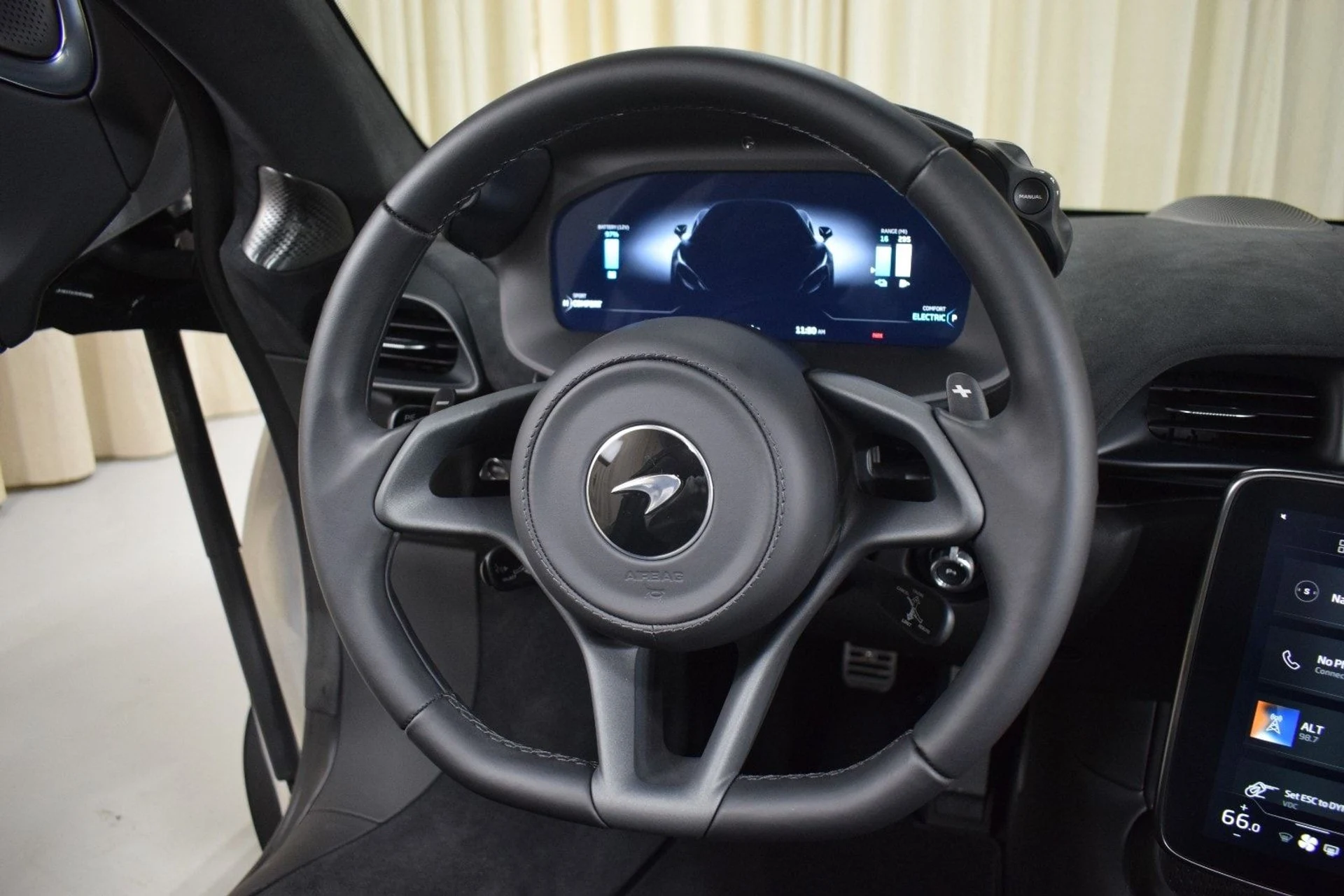 mph020_3683864891_d09d1ab36fb9247370b120b16e49327bx_cb1bcd98b6