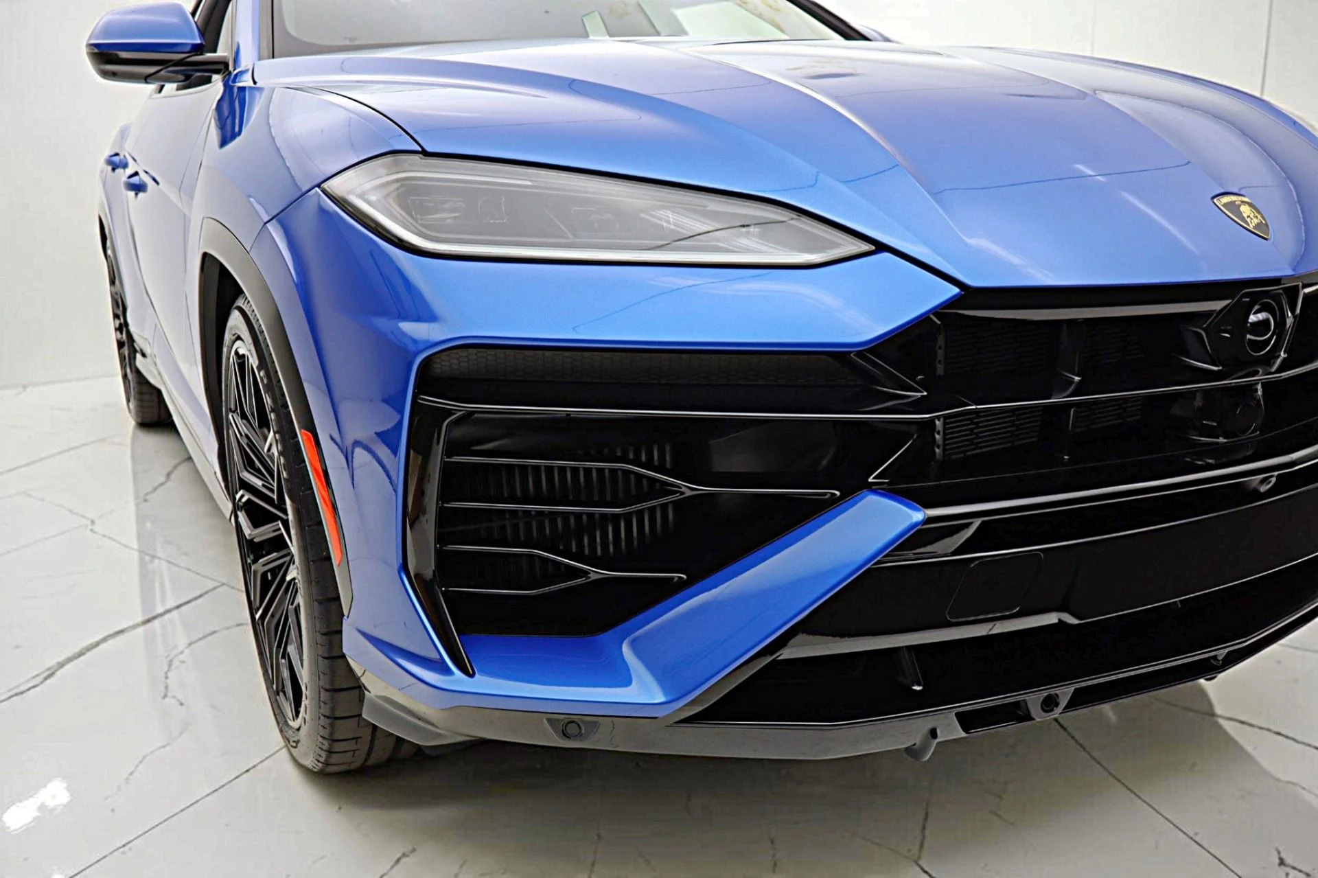 mph020_3684733331_New_2026_Lamborghini_Urus_SE_8cd33667f1