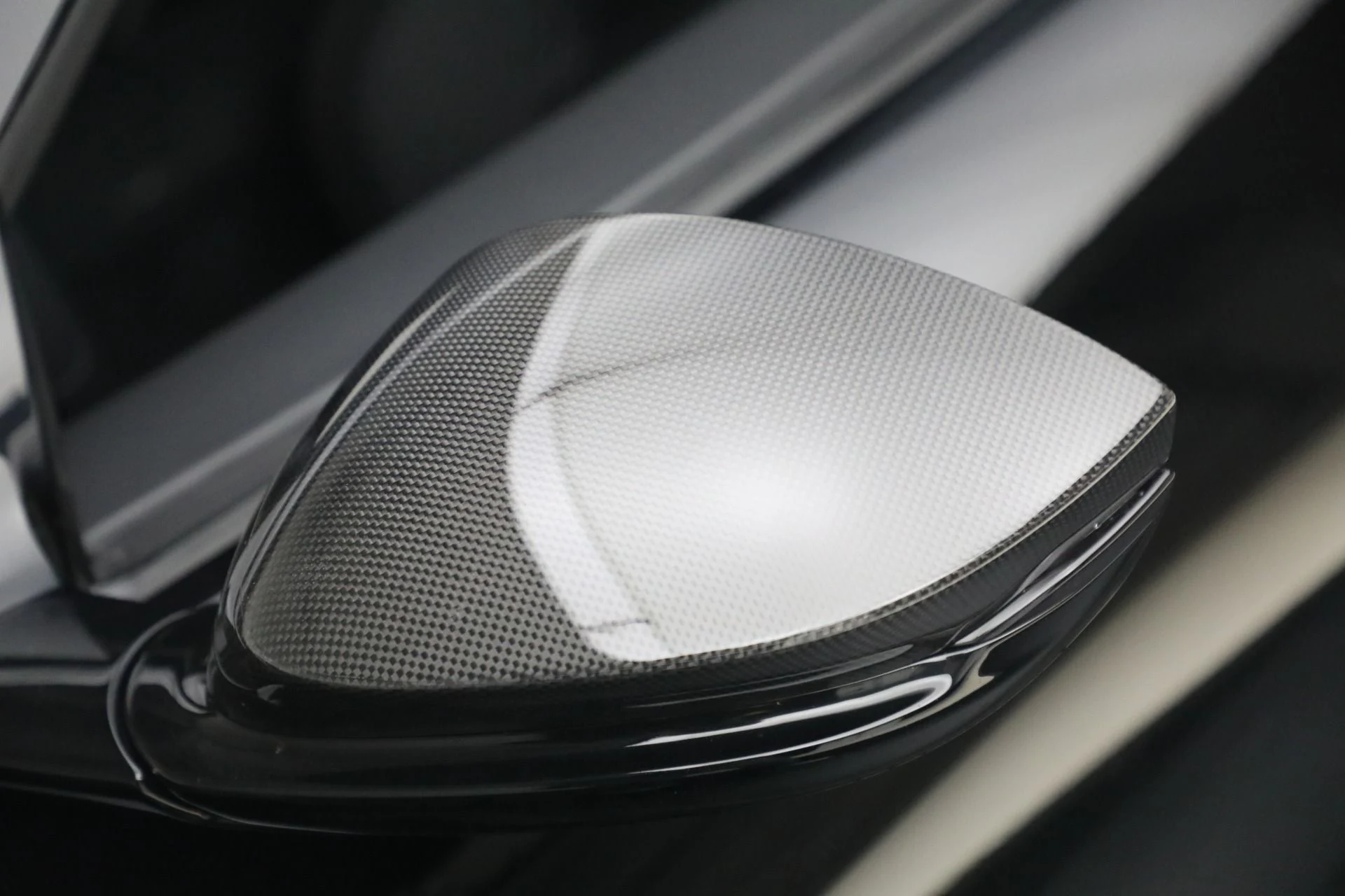 mph020_3697155005_Used_2025_Ferrari_12_Cilindri_1771948573_a437ac901d