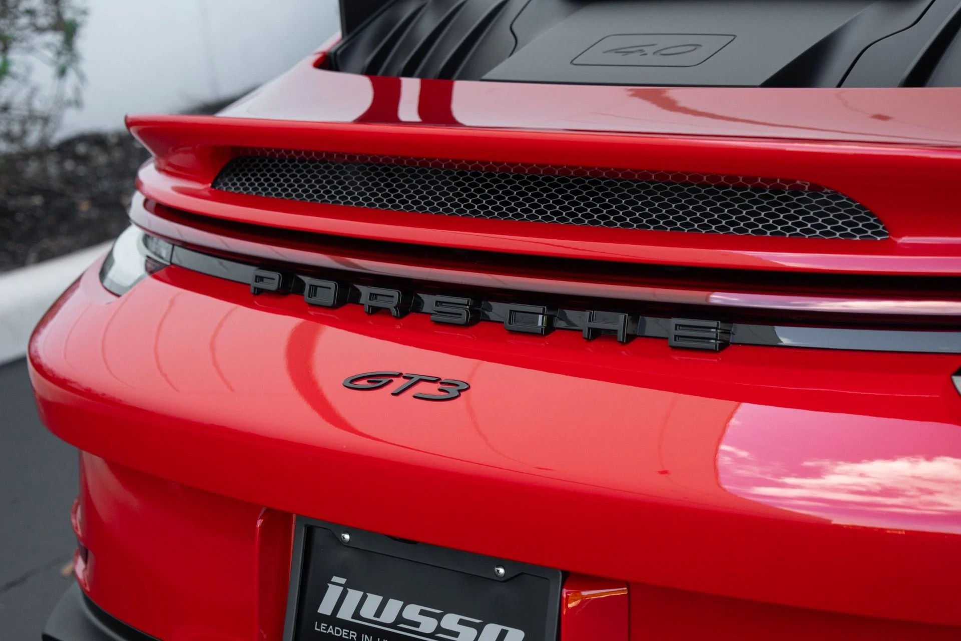 mph020_3701167809_Used_2022_Porsche_911_GT_3_1761761054_8d3564271d