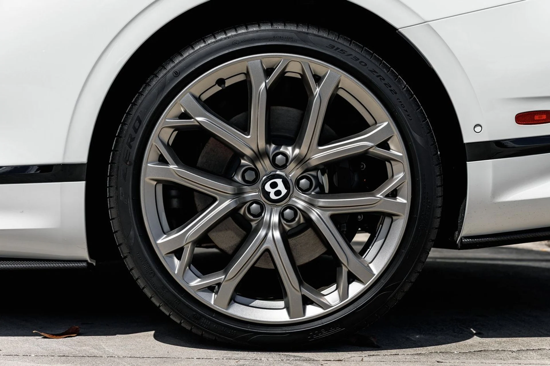 mph020_3701848712_282c178185fdf7a420e7b633864511adx_6a86944397