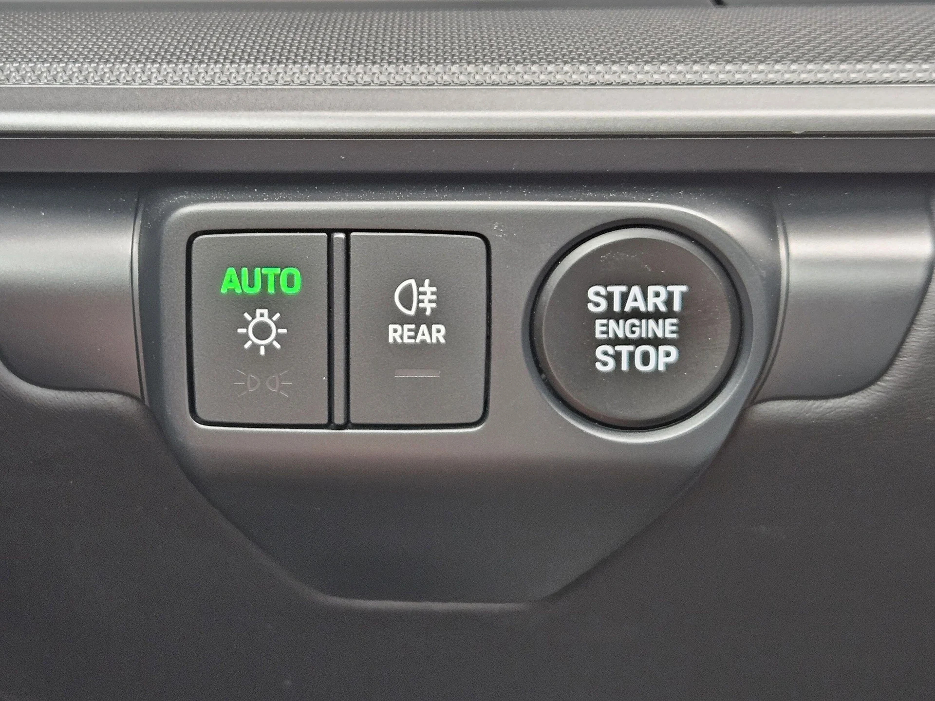 mph020_3712580038_c9cabc44eed9a73a74536e5637690e94x_ae37550587