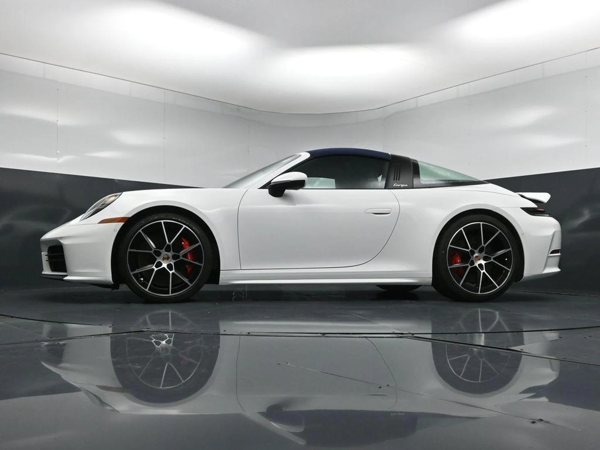 mph020_3713816048_Fo_Q9k_r_Kon_Ld_K_Den_IEJ_Il_E404p4_a8351893ec