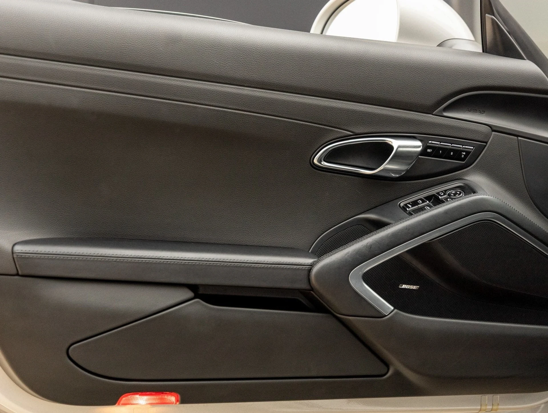 mph020_371673886_21_792b1f0656