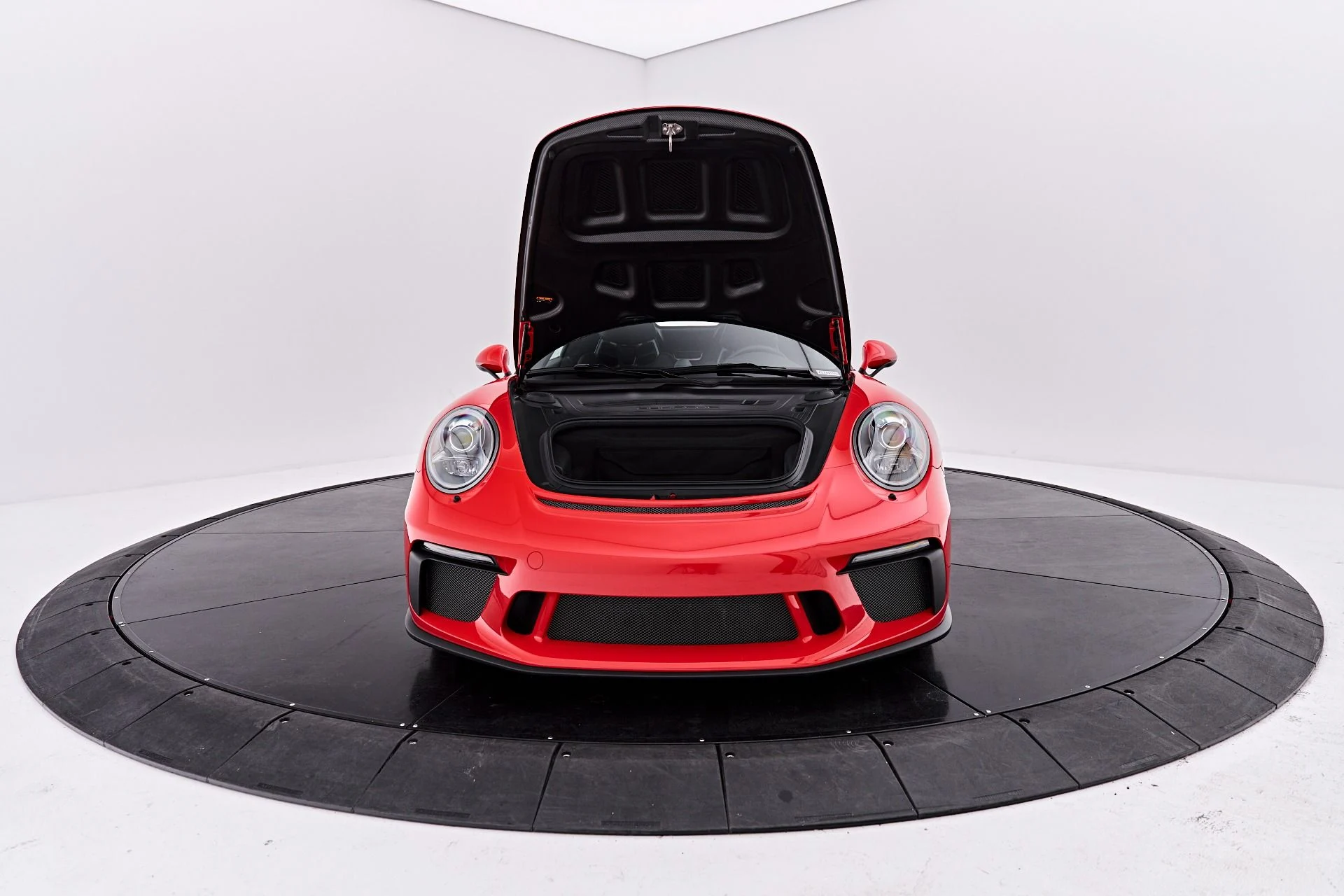 mph020_371947550_Used_2019_Porsche_911_Speedster_1791997602_15ef39d58b