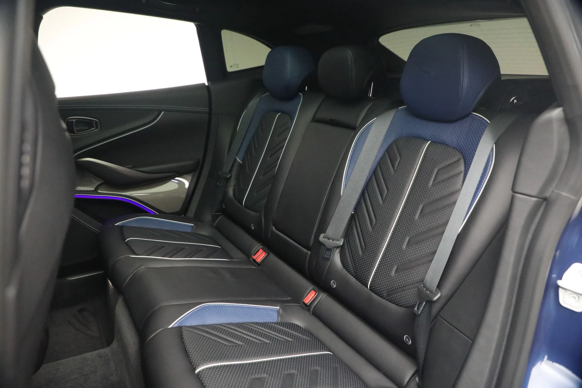 mph020_3720556387_New_2026_Aston_Martin_DBX_S_1779920374_99c30be3f7