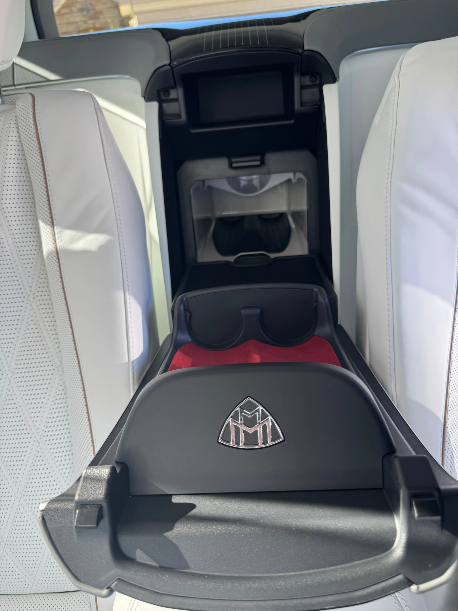 mph020_3728693108_Used_2024_Mercedes_Benz_GLS_Mercedes_Maybach_GLS_600_4_MATIC_1767127117_b78a7ba6b1