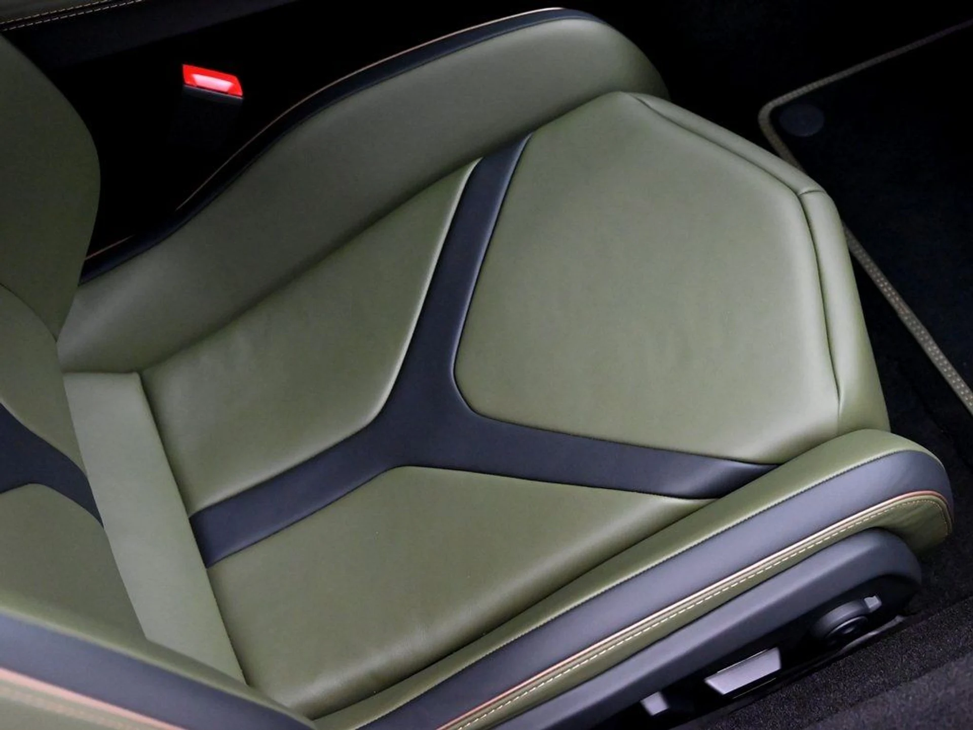 mph020_3735931620_269ffa7cd40a8c3c81f036cba4c8e003_baf0cf38c2