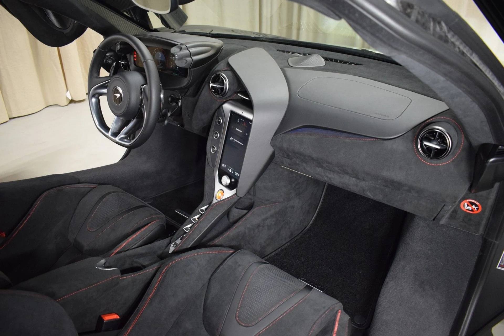 mph020_3738763074_e6eed20b73dadf7fd8da1299668ec92fx_9d6e51eb80