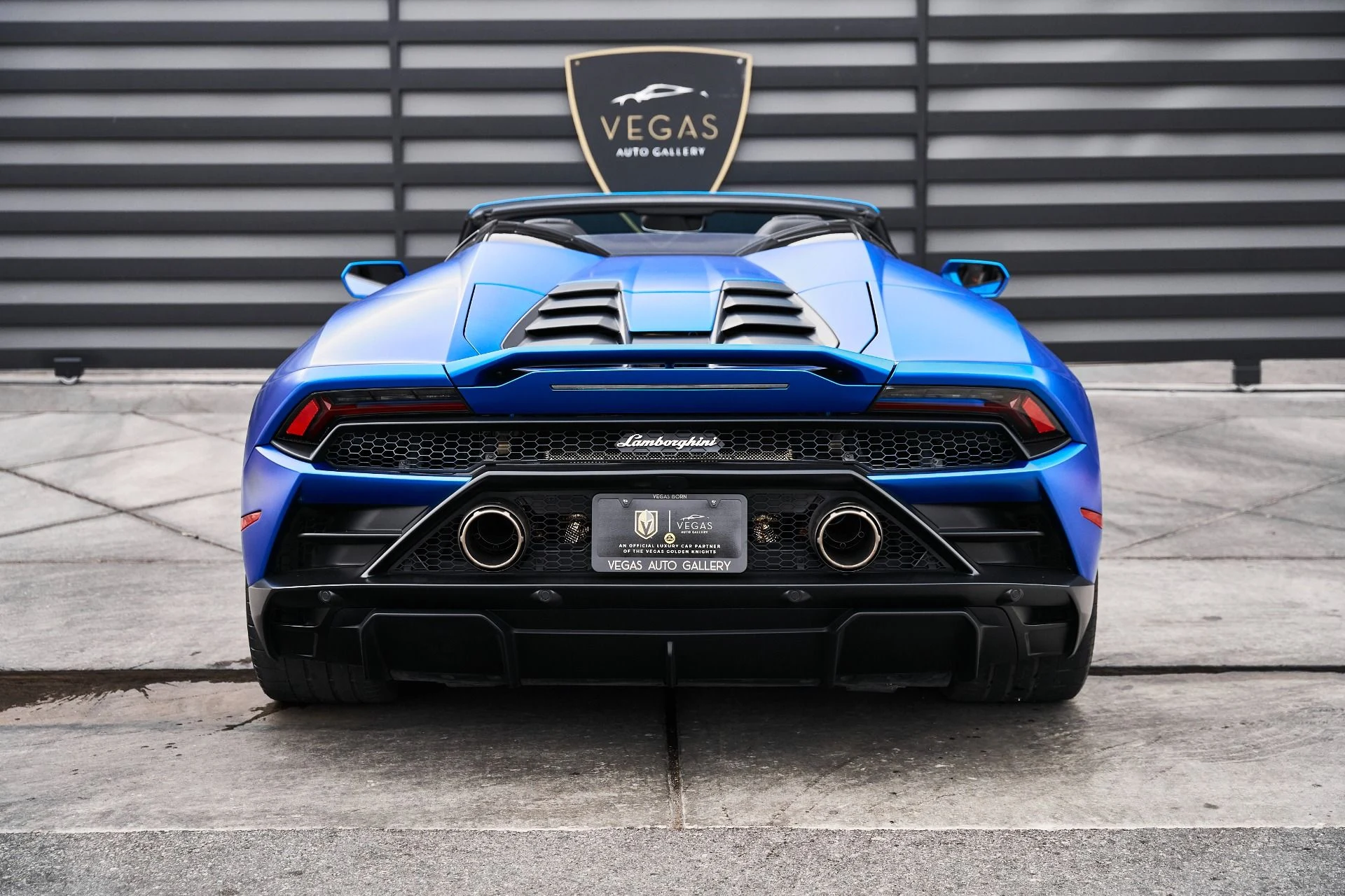 mph020_3753248174_Used_2023_Lamborghini_Huracan_EVO_Base_1775006630_03c9af2e03