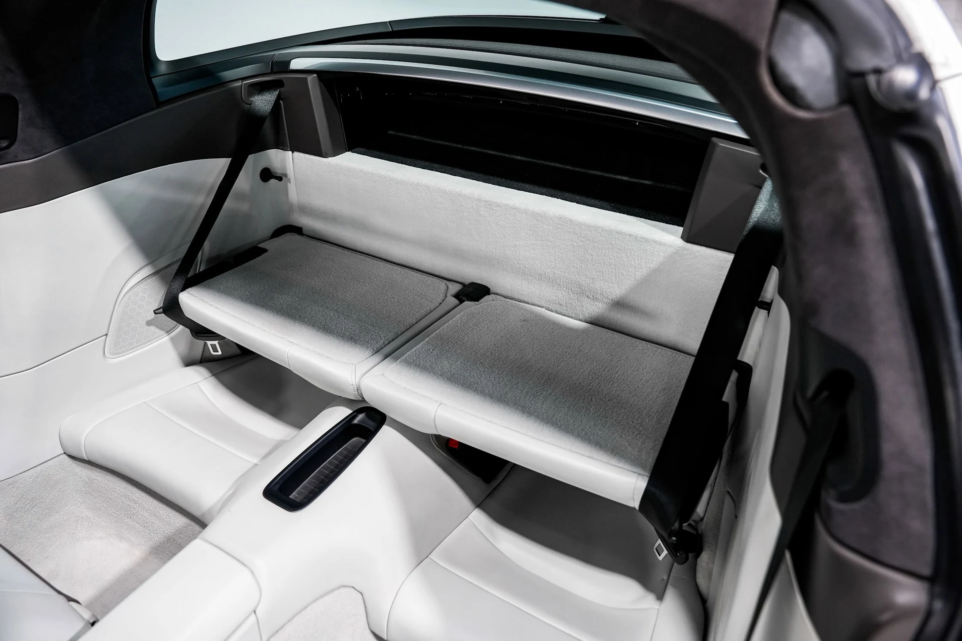 mph020_3753499692_eb4292e4aded69136b58fe0940e28ea7x_9a60db30db