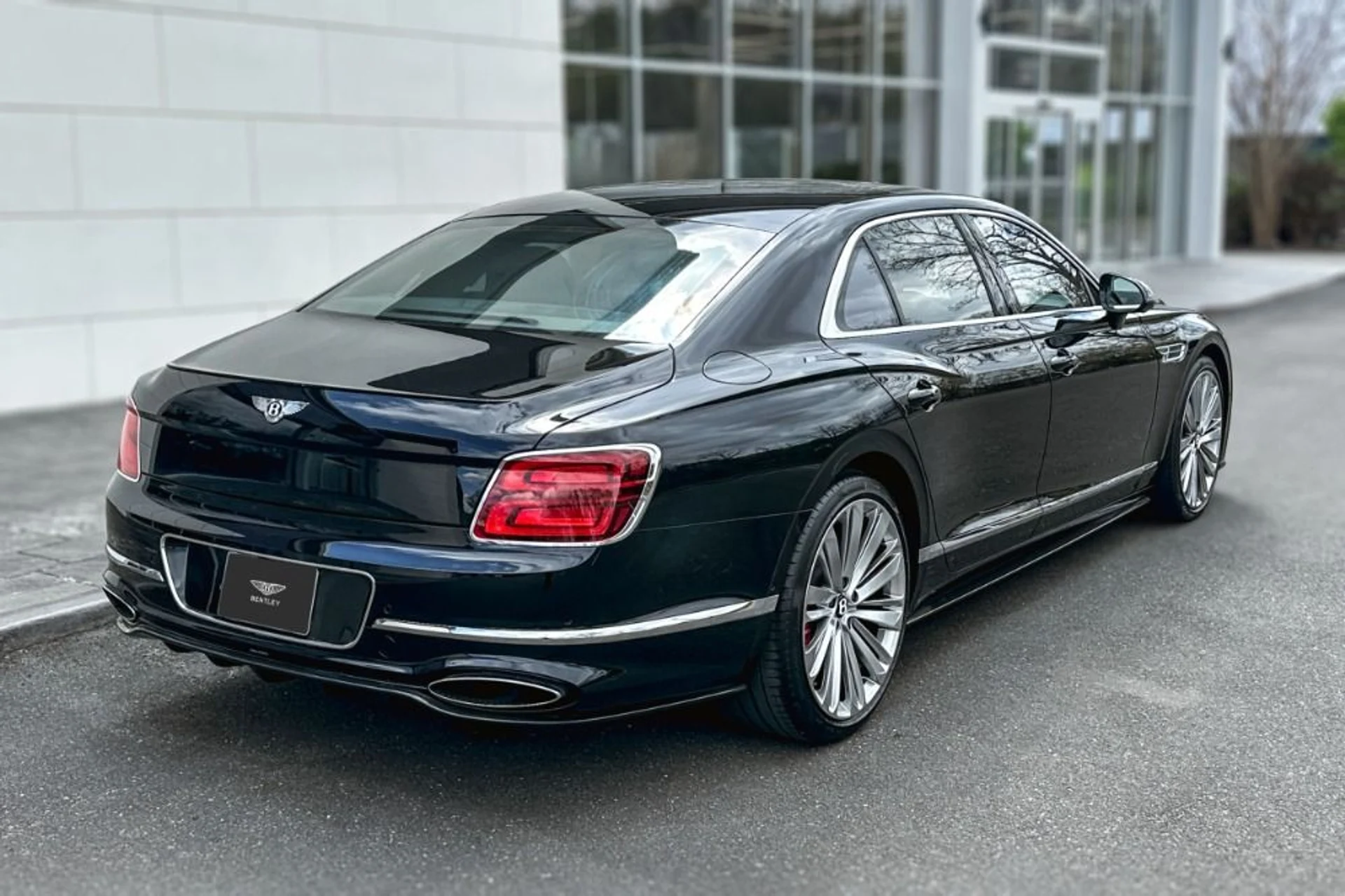 mph020_3757752113_Used_2023_Bentley_Flying_Spur_Speed_1778073007_49b1a7aad6