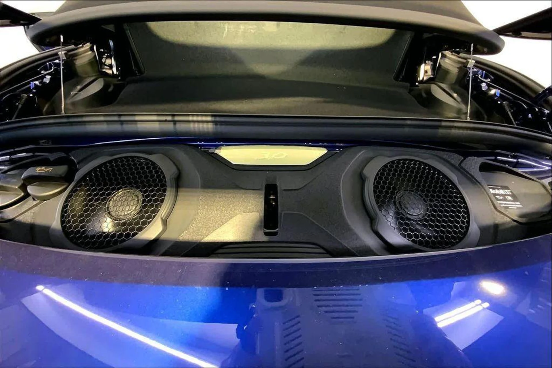 mph020_3757883217_z_Yk_Zjqf_Is_Nf_Qh_S_Kaf4_Pj_O_Erpb6_I_938f34d630