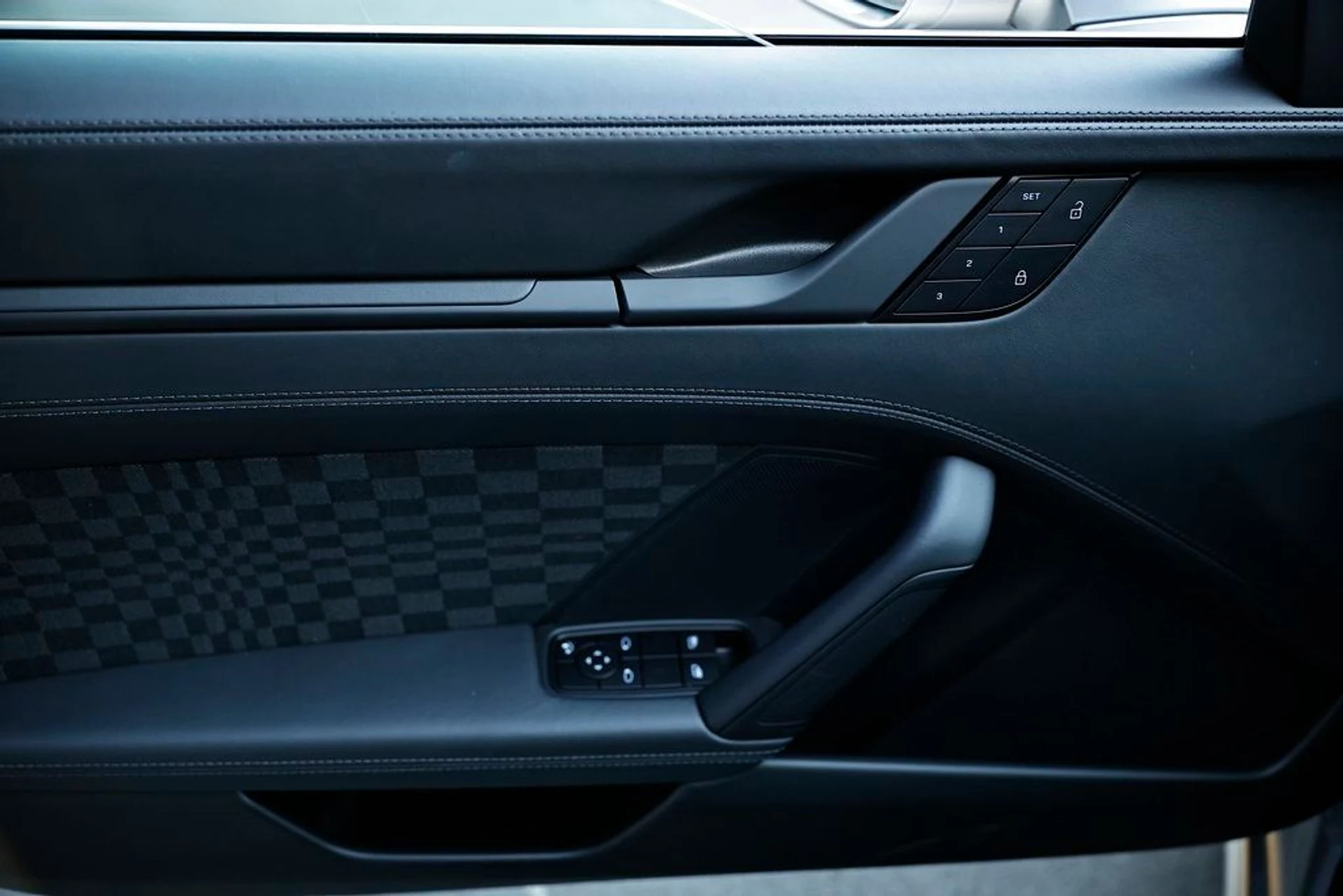 mph020_3758269610_46bbfe80386374e3a88cfaea4458b578_fa67107291